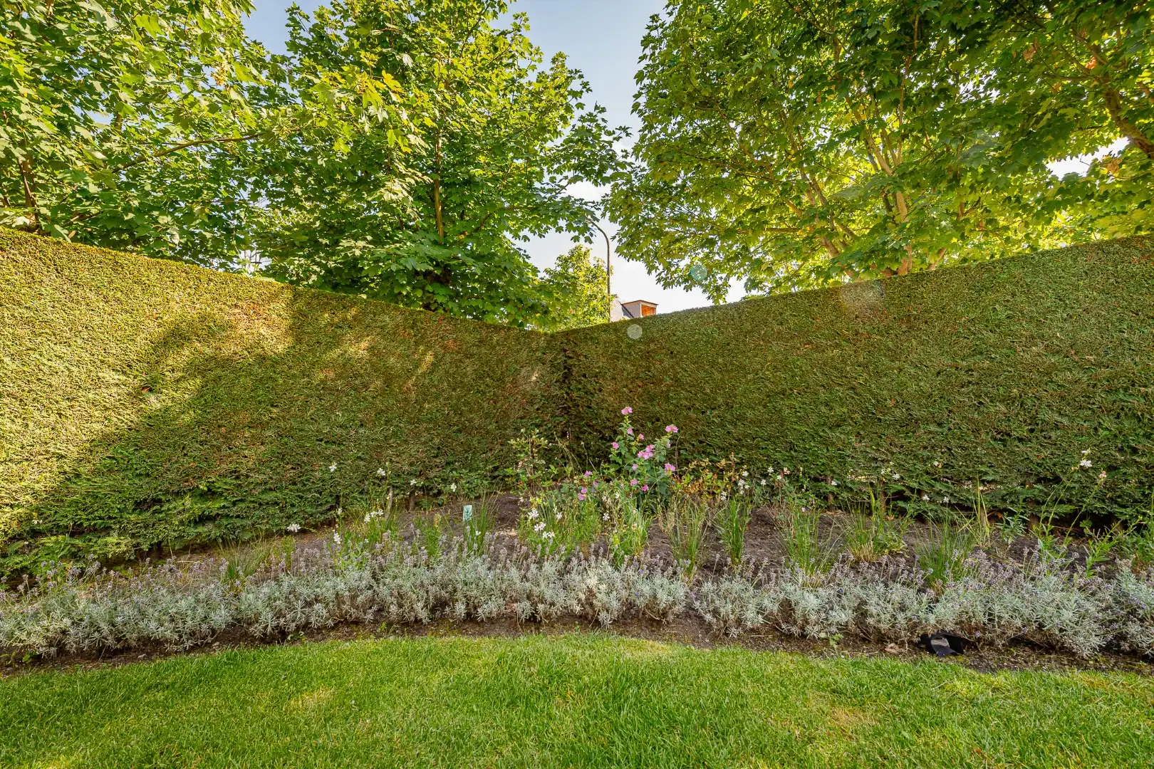 Prachtige, ruime villa in typische Zoute-stijl met centrale ligging in alle rust foto 23