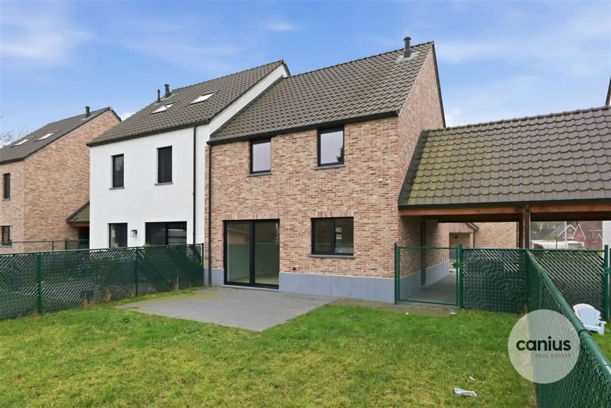 LANDELIJKE WONING MET 3 SLKS EN CARPORT foto 21