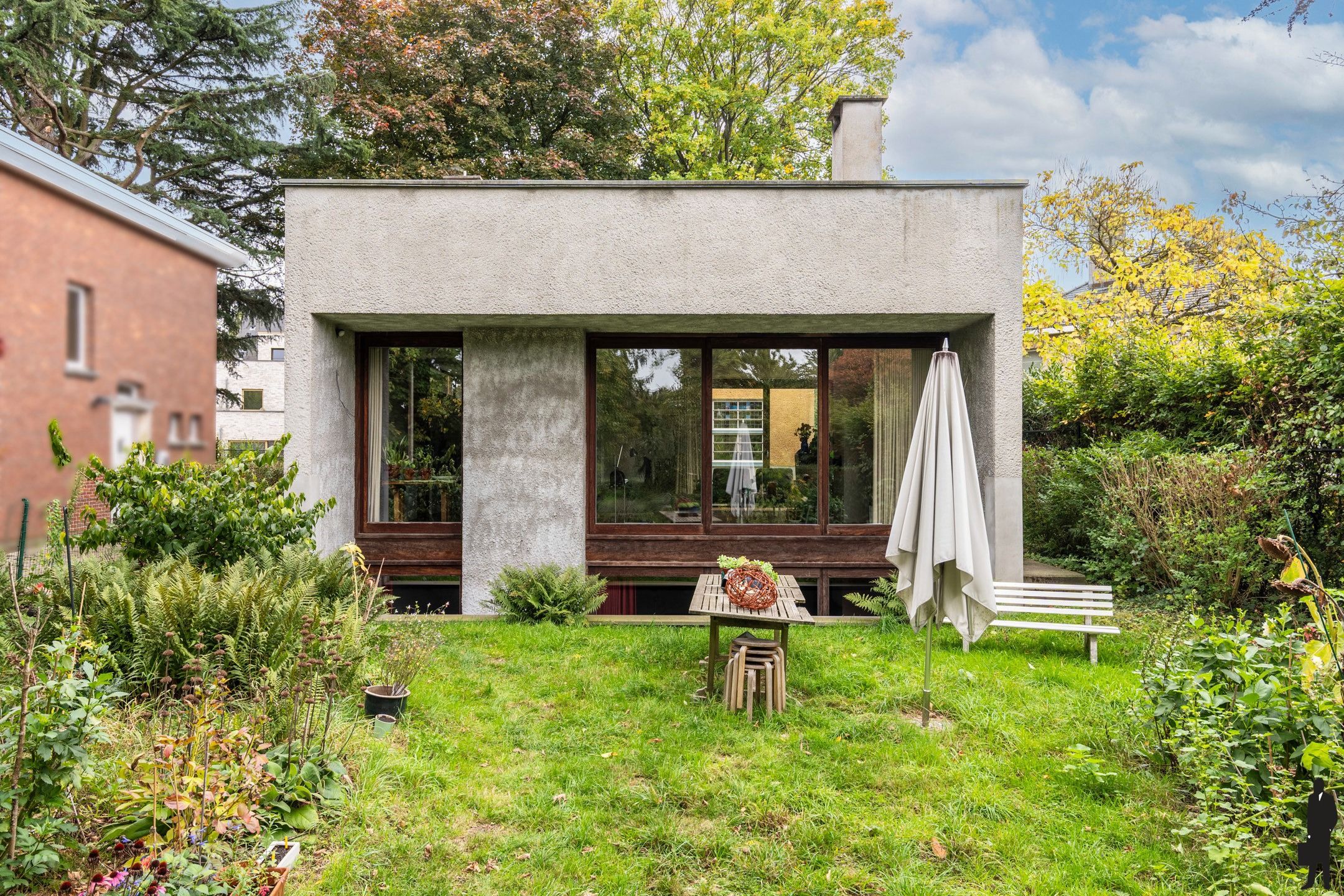 Uniek Beschermd Modernistisch Monument op toplocatie in Hove foto 26