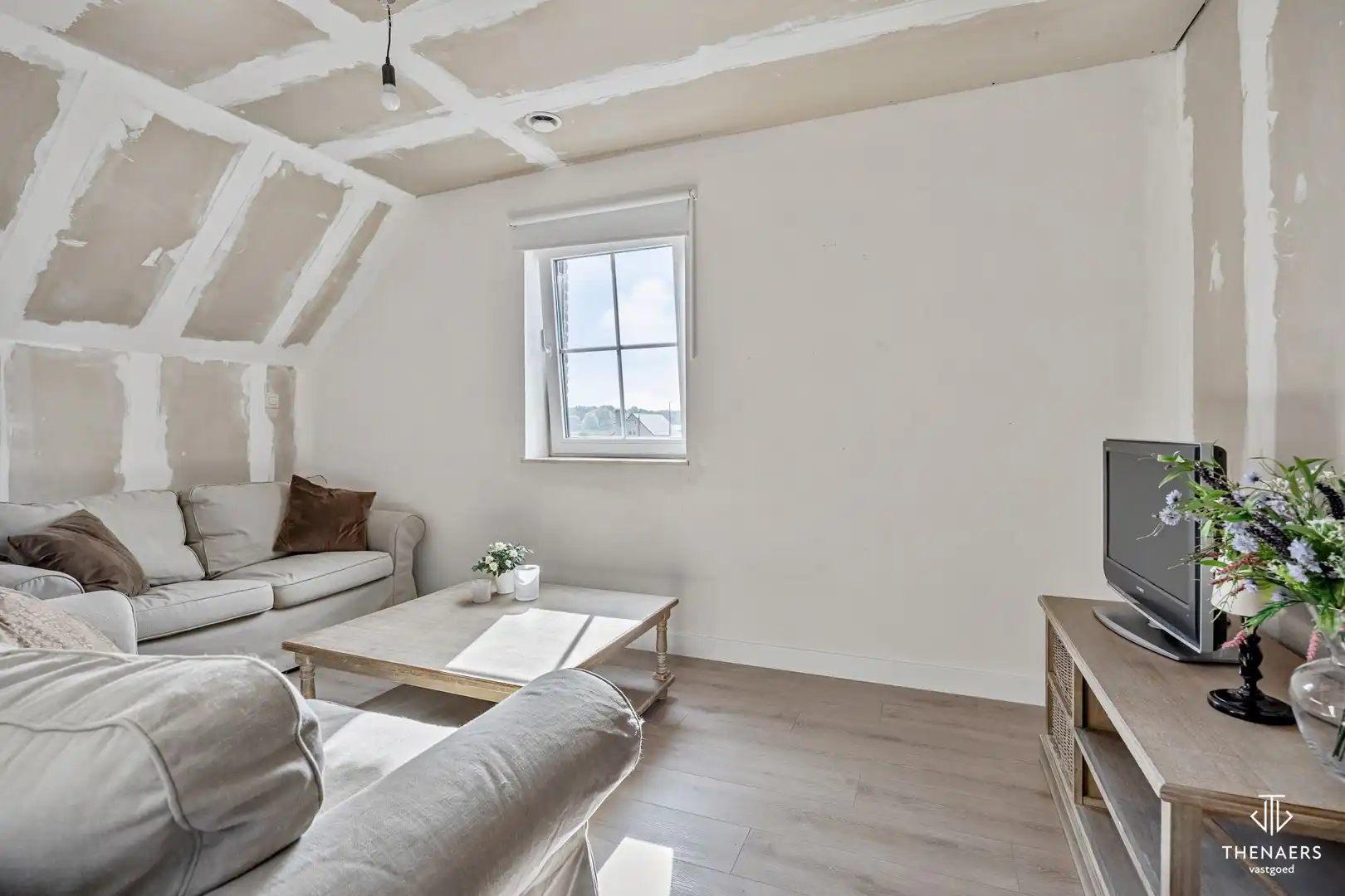 Karaktervolle en energiezuinige woning (EPC A) met 4 slaapkamers, 2 badkamers en tuin. foto 39