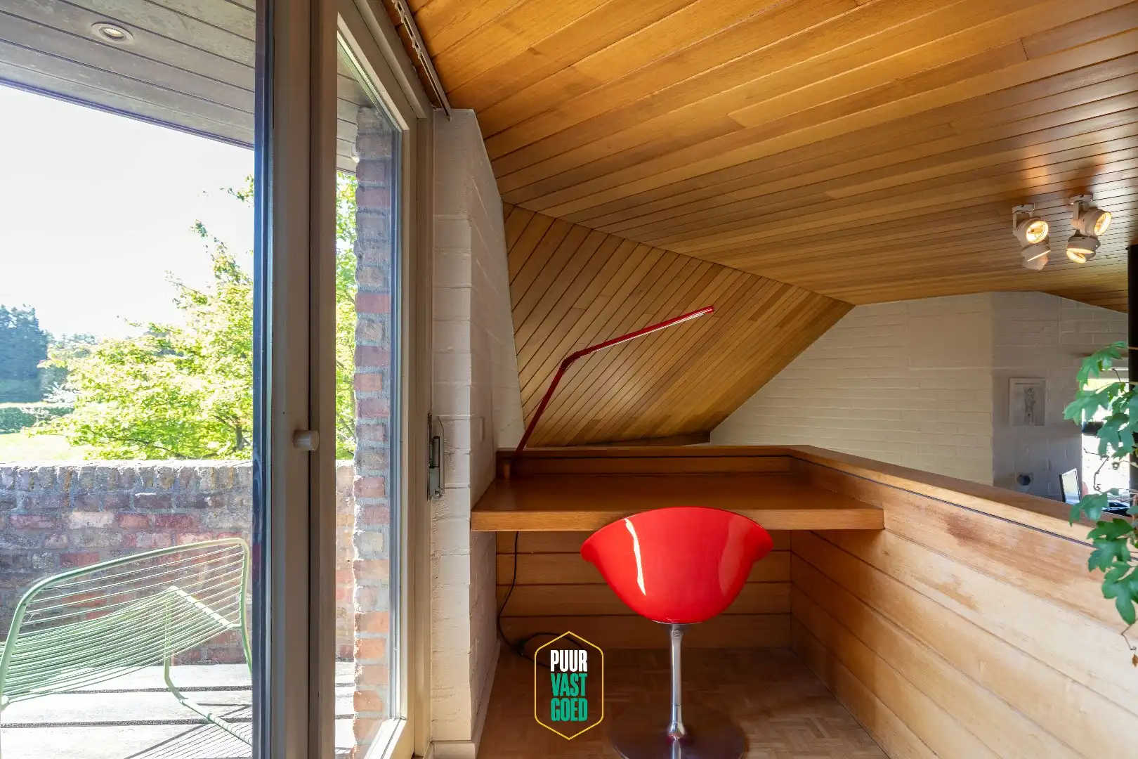 PUUR ARCHITECTUUR - 80's modernisme met een hoek af foto 21