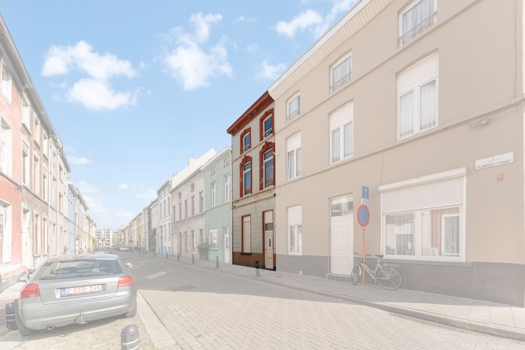 Vernieuwde woning met 3 slaapkamers te koop in Gent foto 12