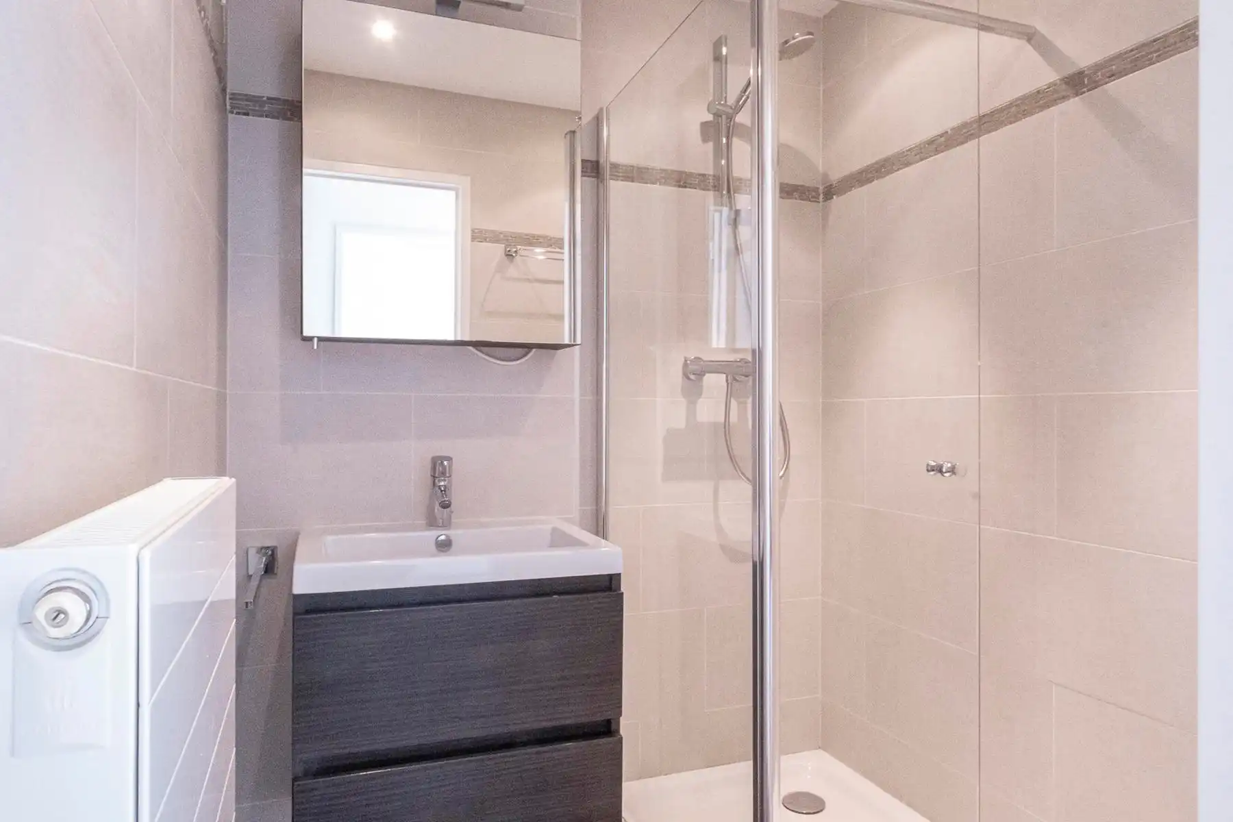 Ruim appartement met 2 slk, centrum Hoboken foto 11