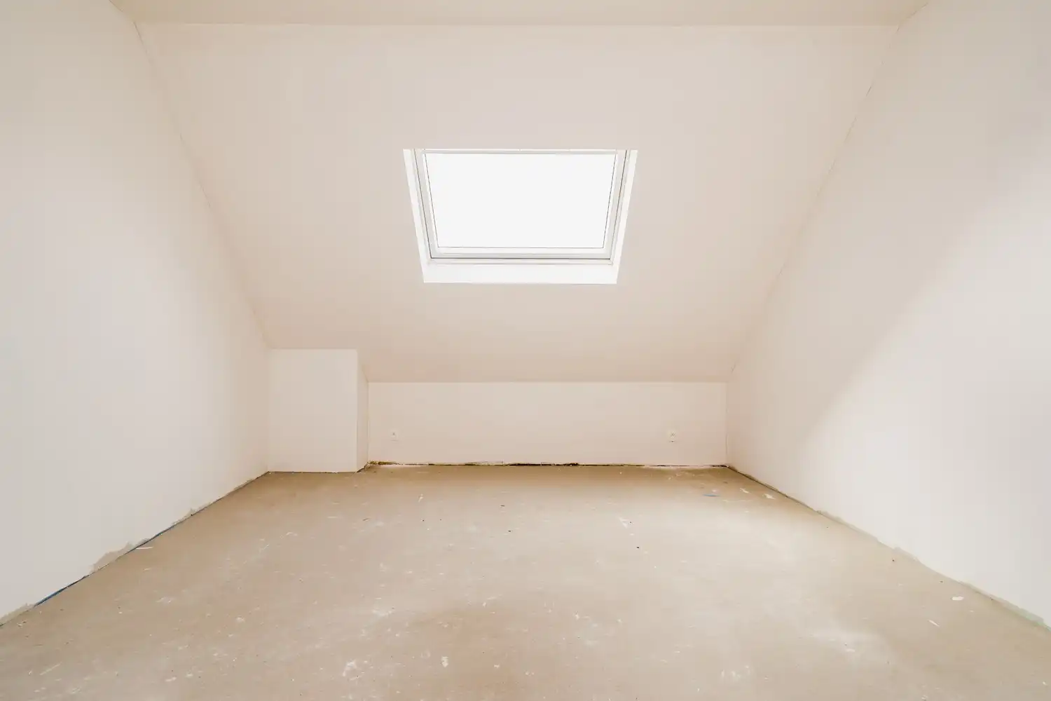 Gerenoveerde dorpswoning met lichtrijke keuken en 3 slaapkamers foto 9