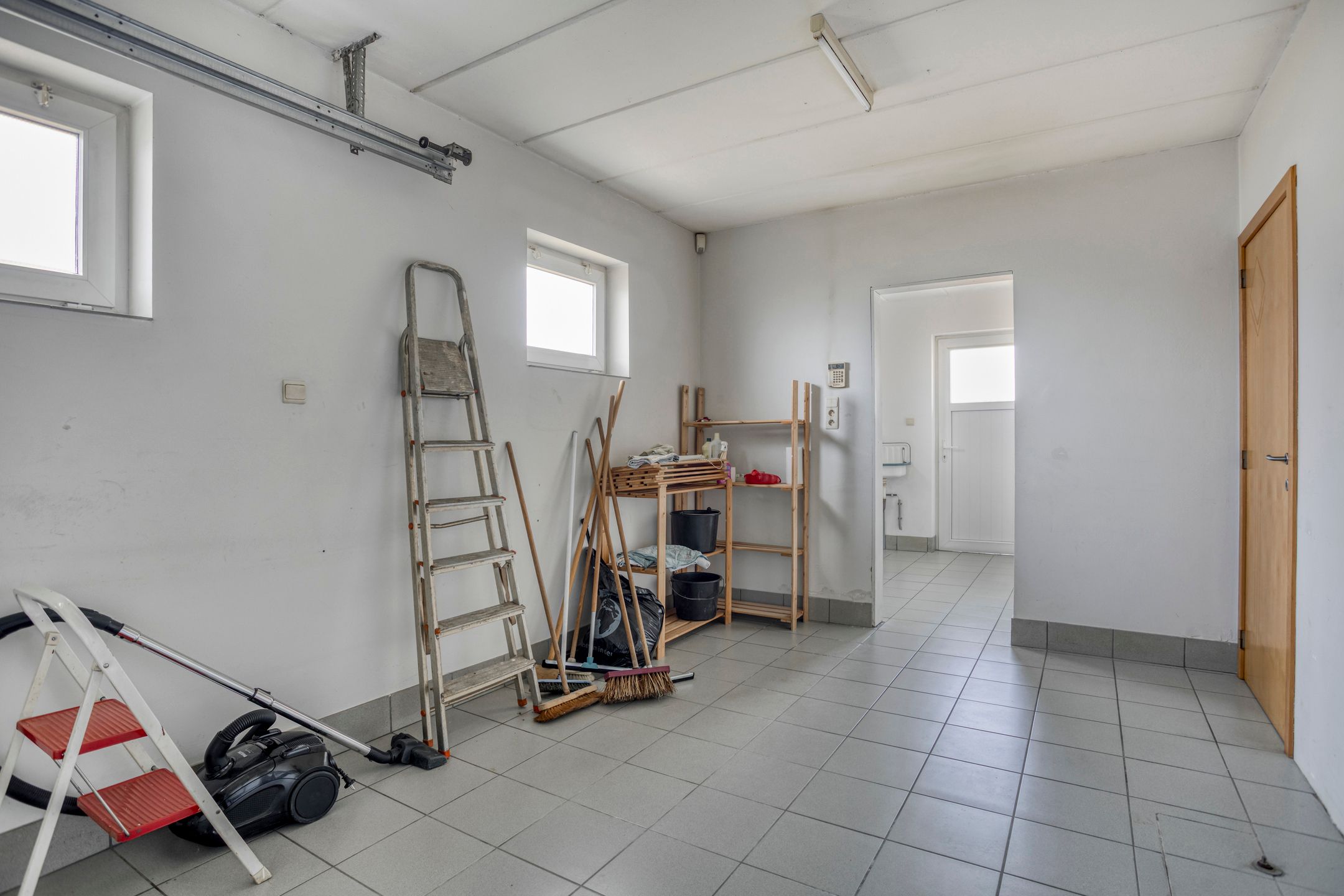 Gelijkvloerse, instapklare woning met ruime zolder foto 11