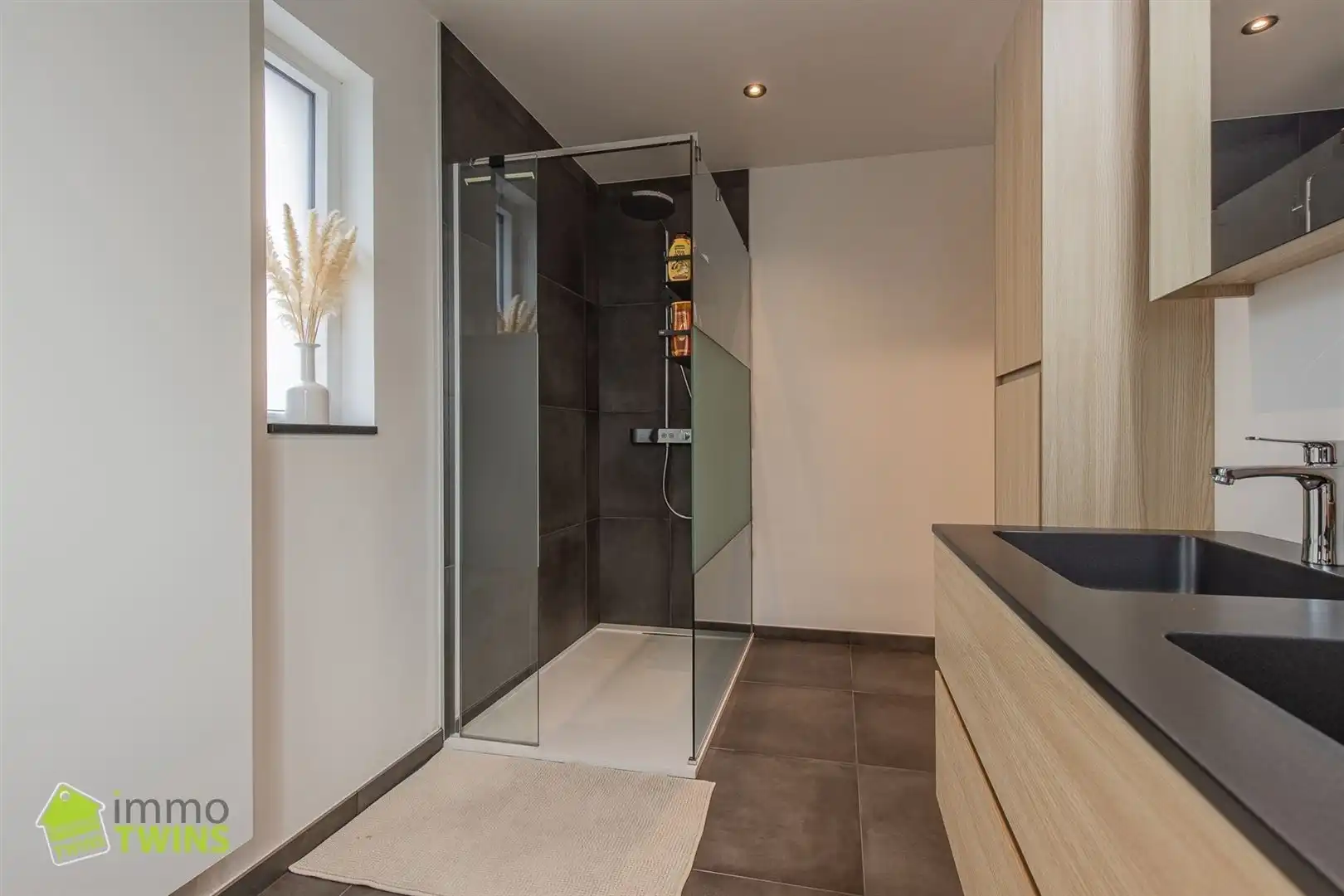 Instapklare en stijlvolle HOB met bijgebouw, tuin en visvijver te Dendermonde (Schoonaarde) foto 27