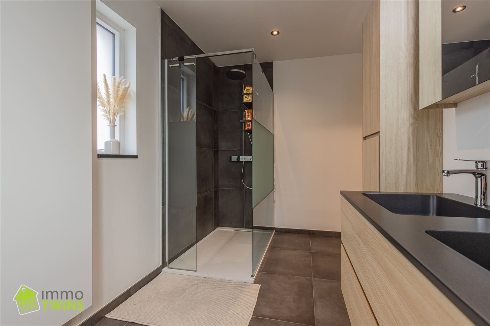 Instapklare en stijlvolle HOB met bijgebouw, tuin en visvijver te Dendermonde (Schoonaarde) foto 27