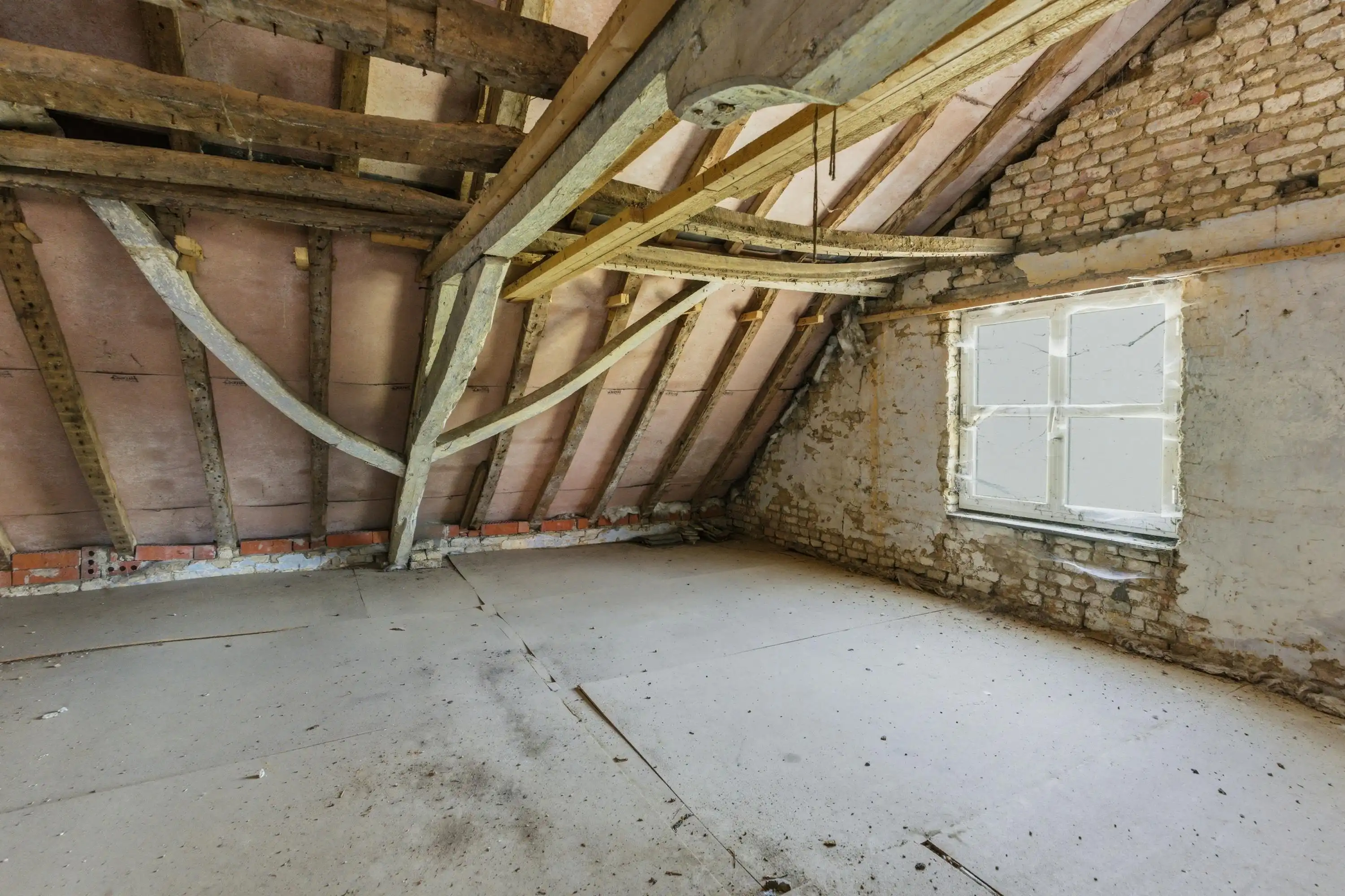 Karaktervolle renovatiewoning met veel potentieel in Beauvoorde. foto 11