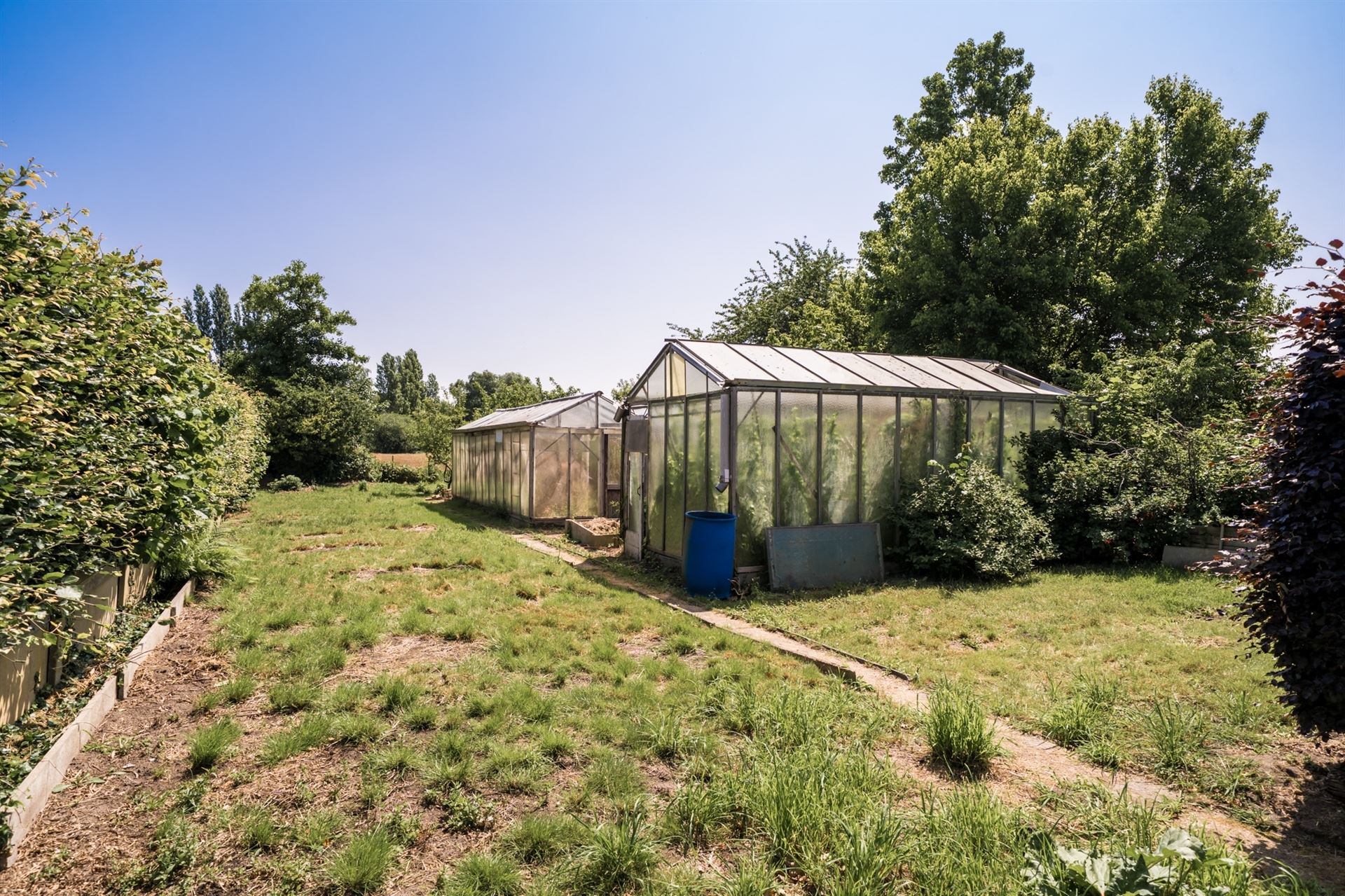 Rustig gelegen woonhuis met veel potentieel foto 30