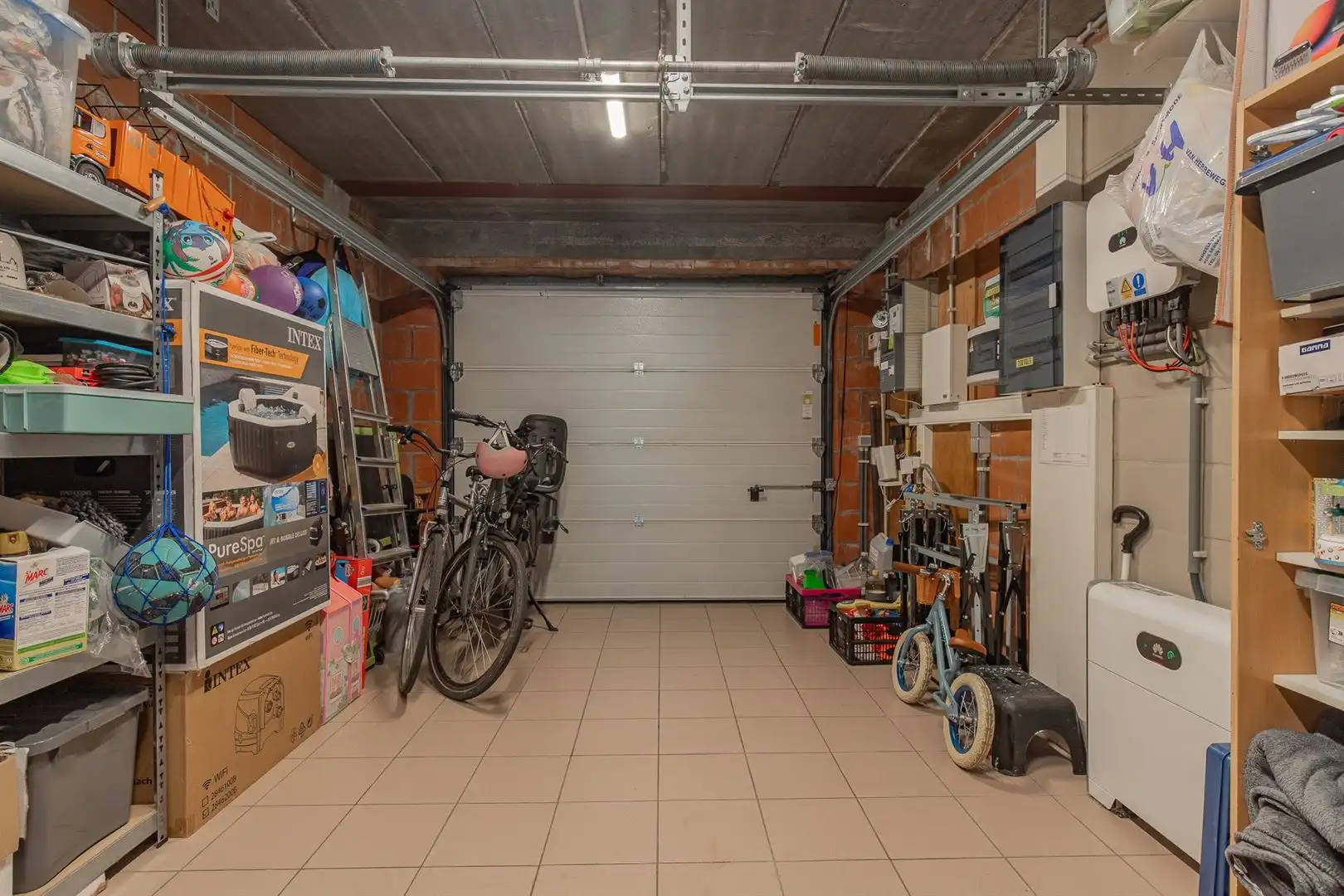 Instapklare HOB met garage op top-locatie in Oudegem foto 18