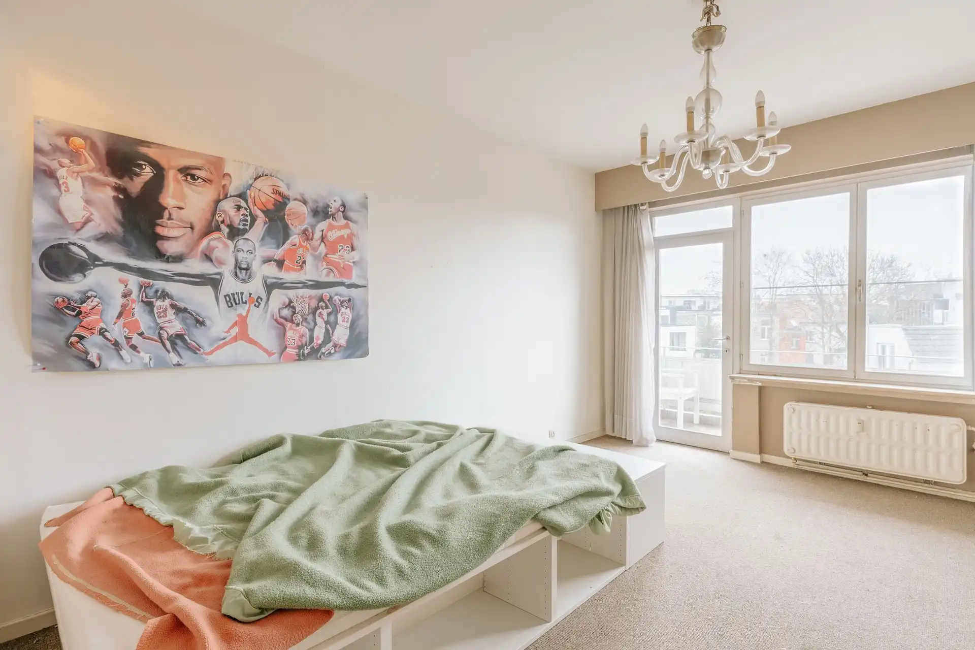 Karaktervol appartement met 2 kamers en dressing-bureau foto 15