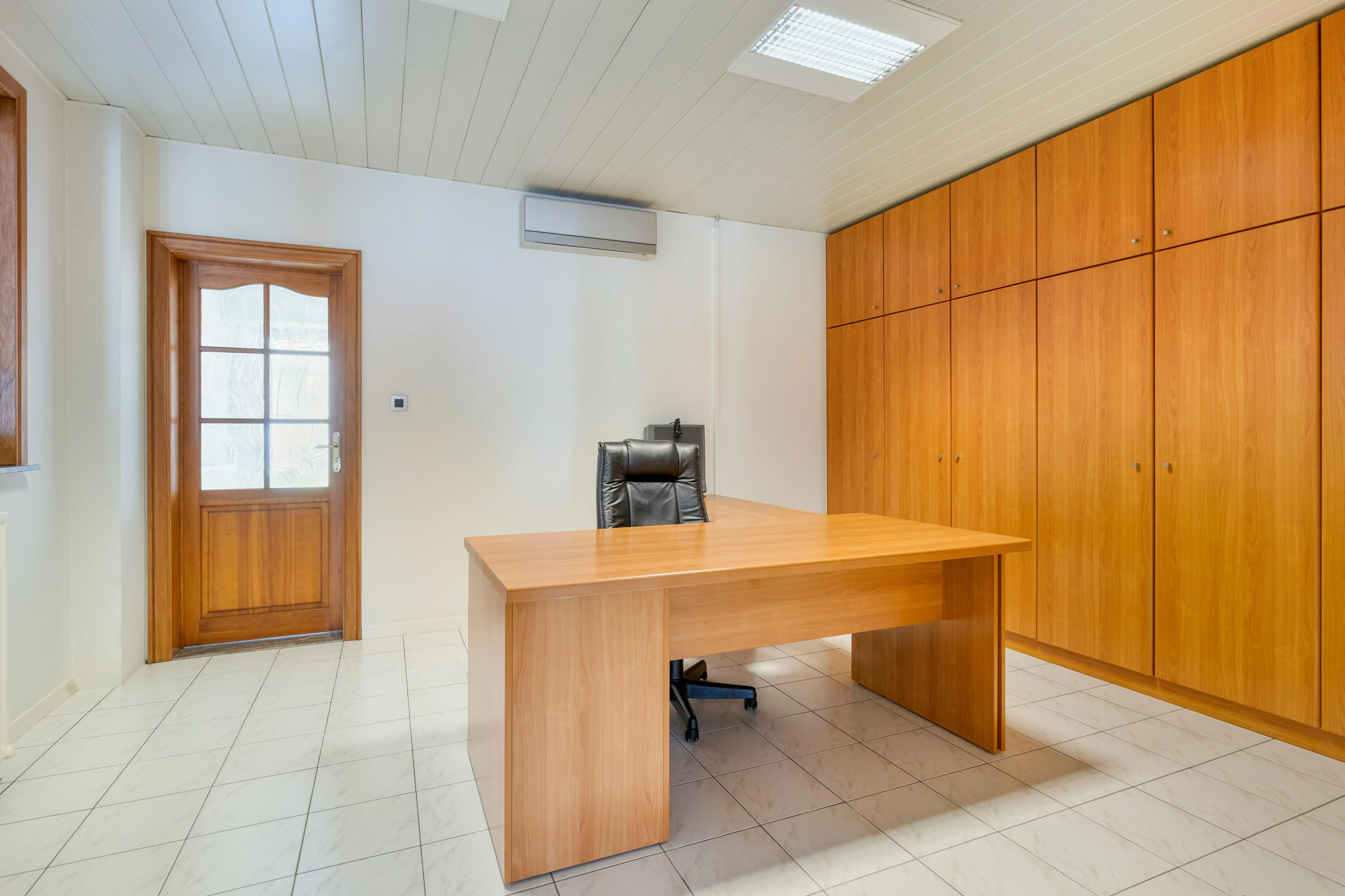 Huis met magazijn te koop in Boom    foto 7