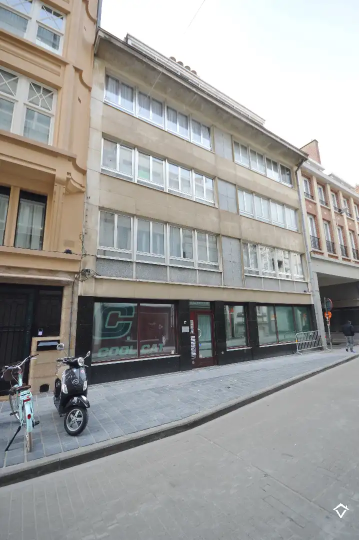 Appartement met 1 slaapkamer en ruim terras in het centrum van Oostende  foto 3