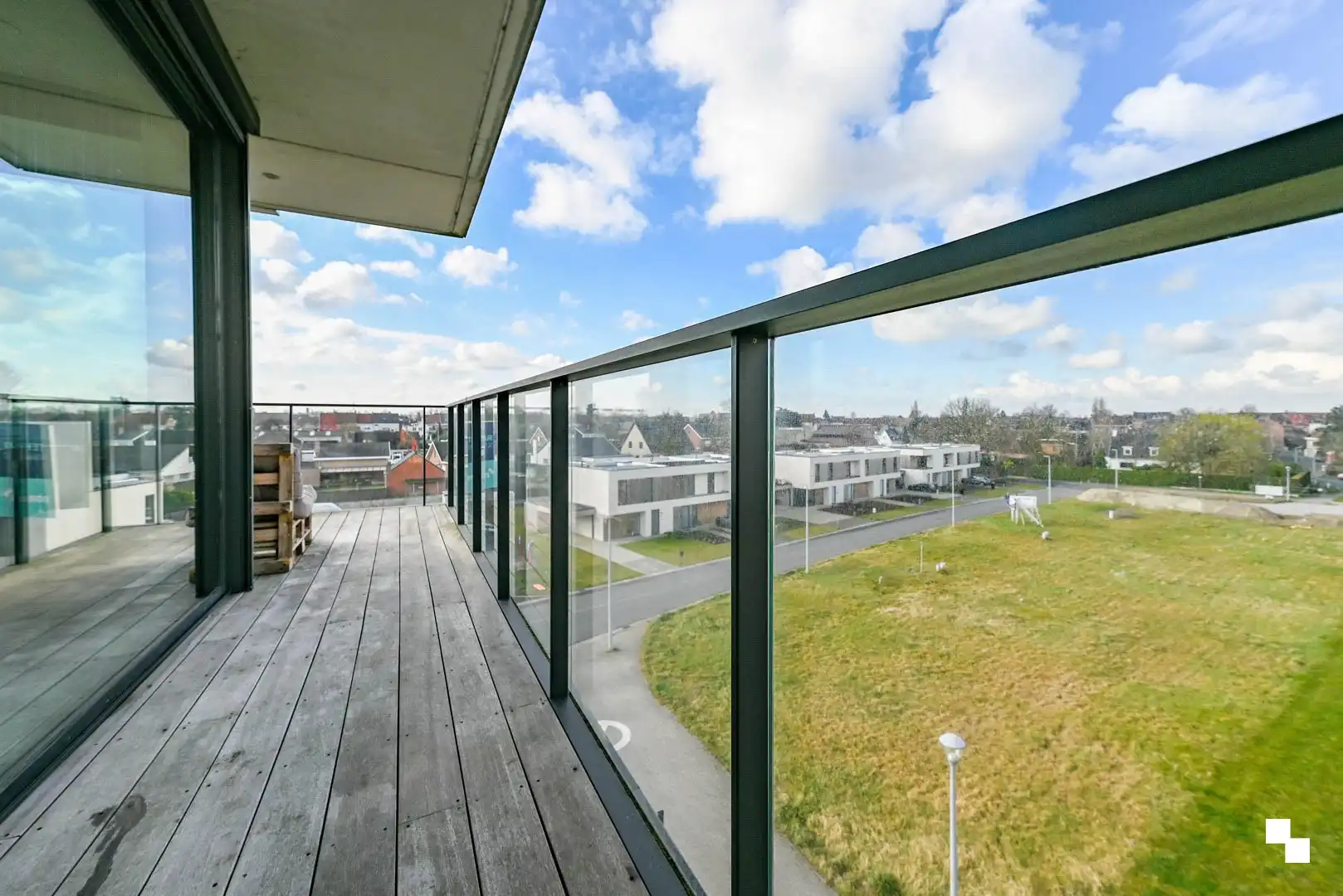 Uniek bijna energieneutraal hoekappartement met ruim terras foto 9