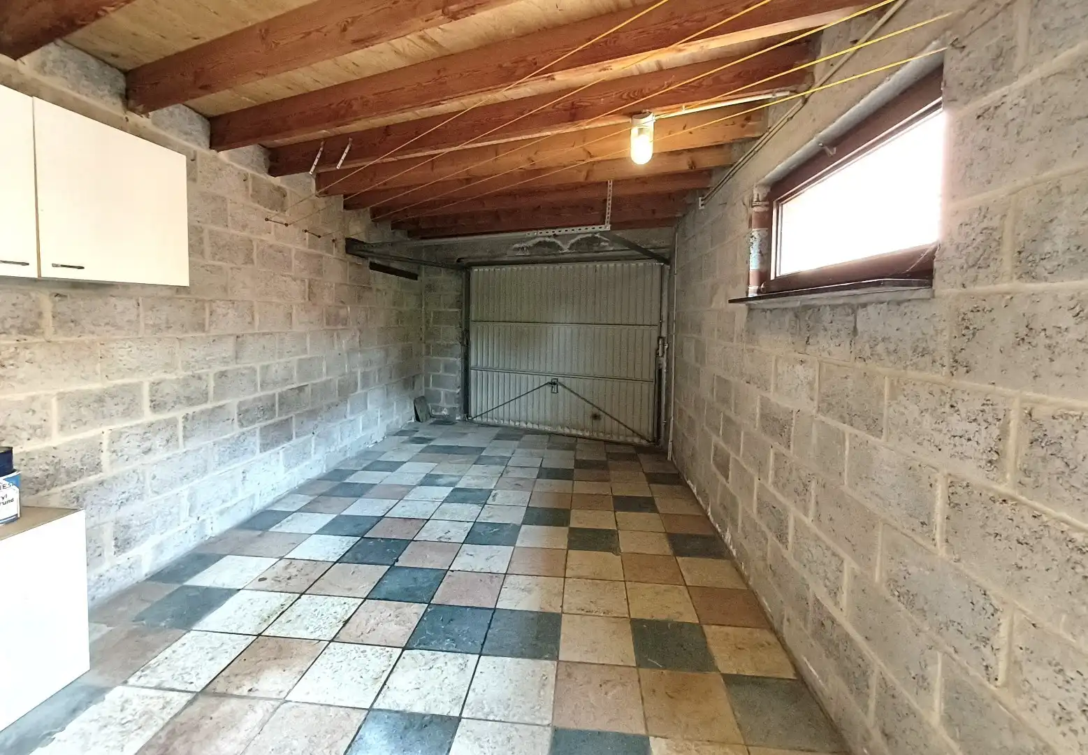 MOOIE WONING MET GARAGE EN TUINTJE foto 8