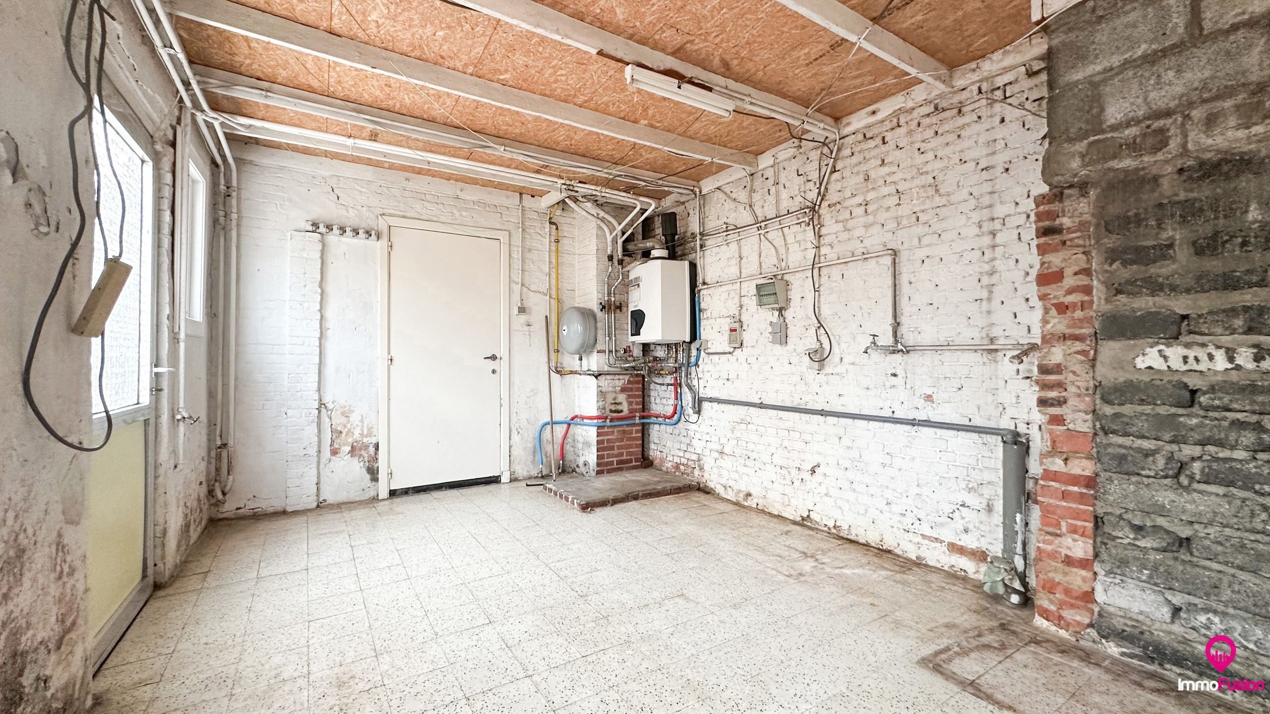 Haflopen bebouwing gelegen in een eenrichtingsstraat!  foto 14