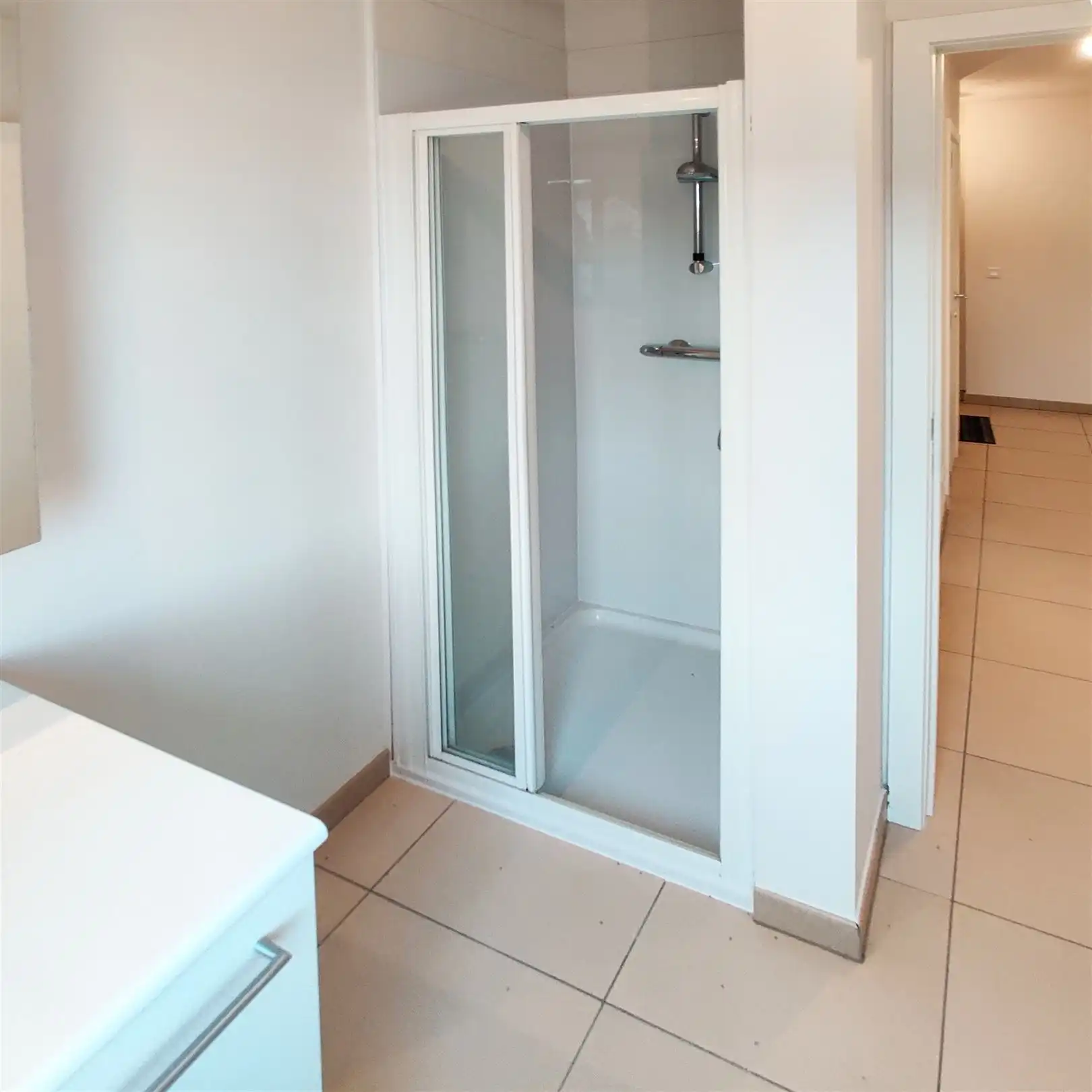 Appartement met autostaanplaats in centrum Oudenaarde foto 9