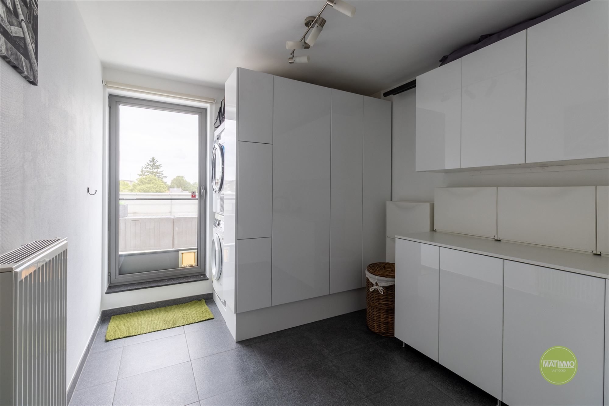 Penthouse met twee slaapkamers en ruim terras te Mol foto 10