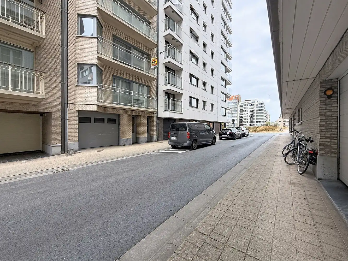 2 slaapkamer appartement vlakbij de Zeedijk in Duinbergen foto 14
