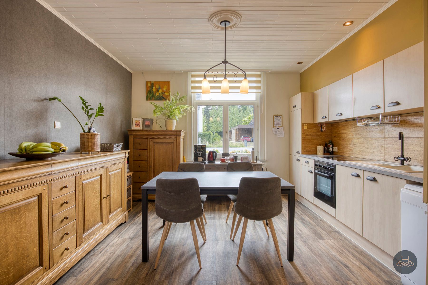 Gerenoveerde woning met fantastische buitenruimte foto 7
