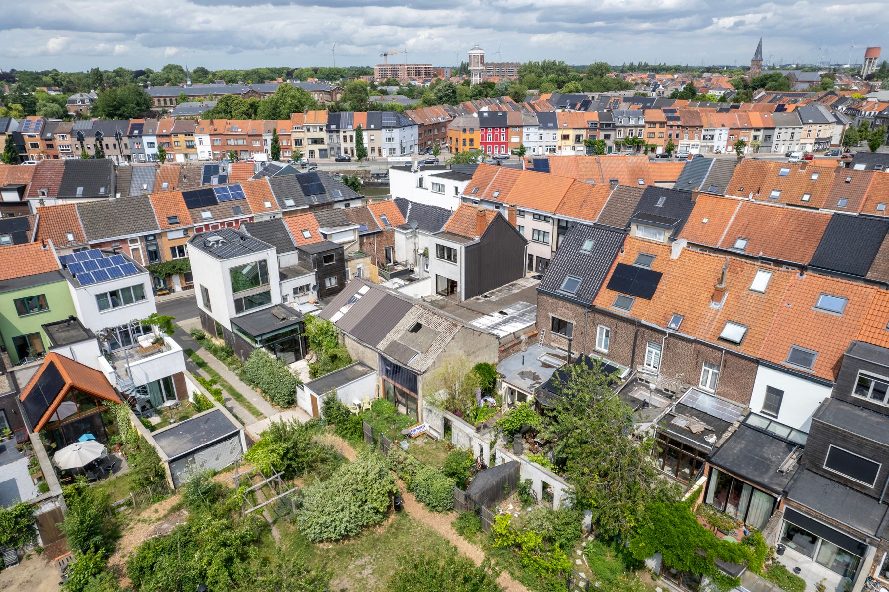 Charmante stadswoning met loods foto 35