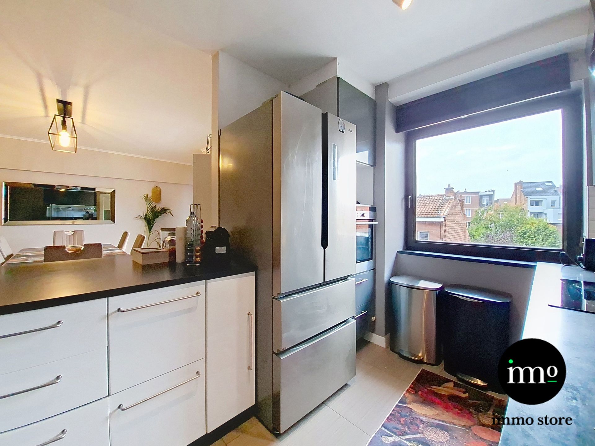 Ruim appartement met 3 slaapkamers en 2 terrassen foto 3