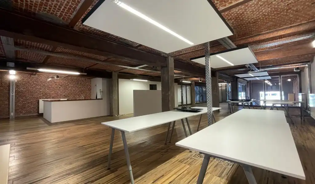 Loftkantoor te huur in Antwerpen in Entrepot du Soleil foto 4