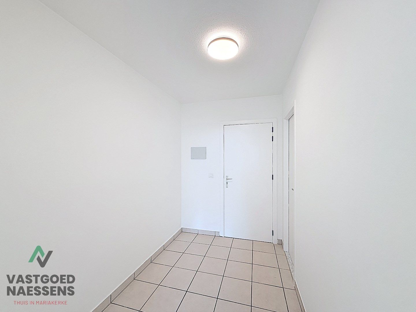 VERNIEUWDE STUDIO VLAKBIJ ZEEDIJK foto 8