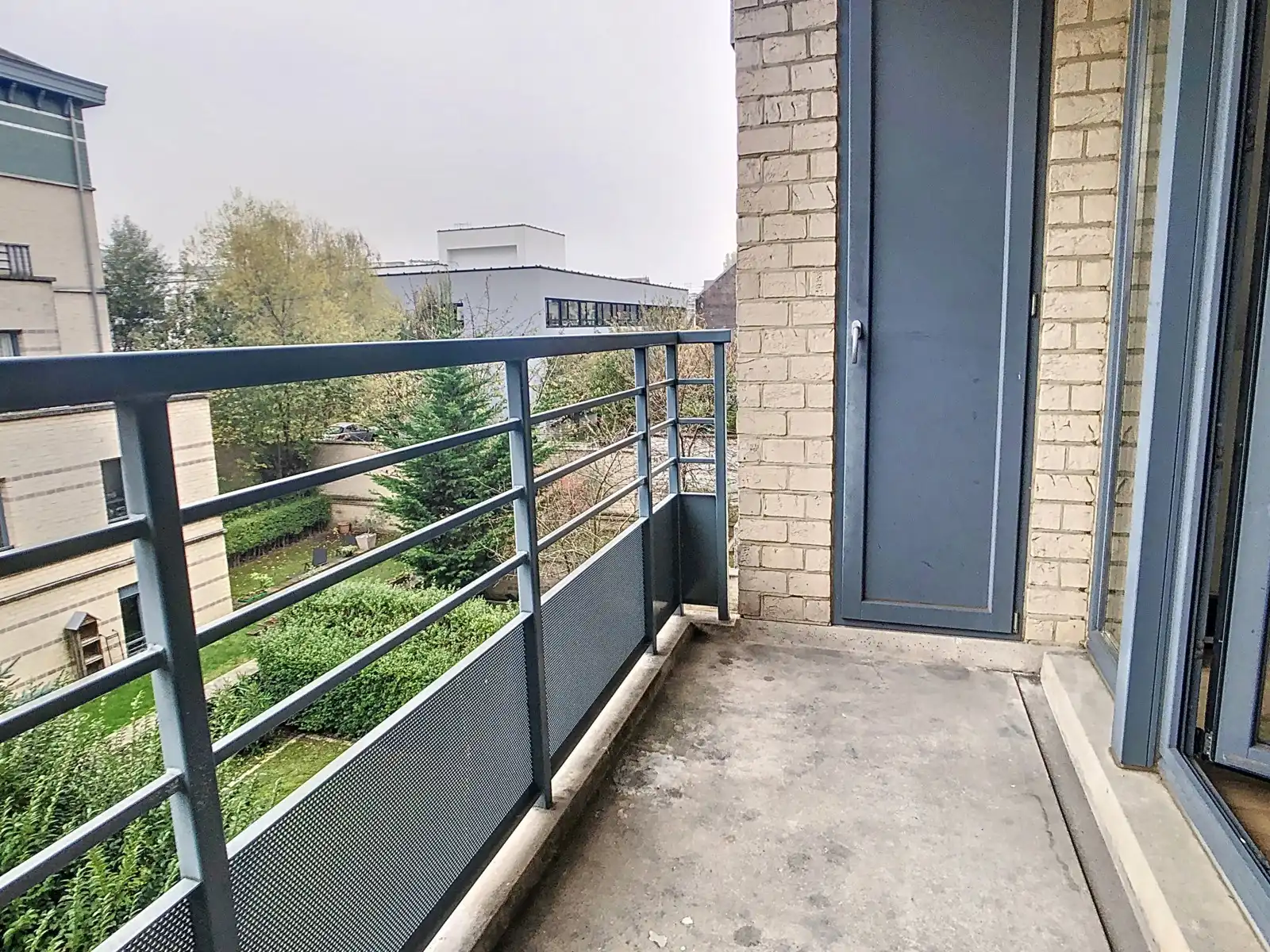 Instapklaar appartement met 2 slaapkamers foto 17