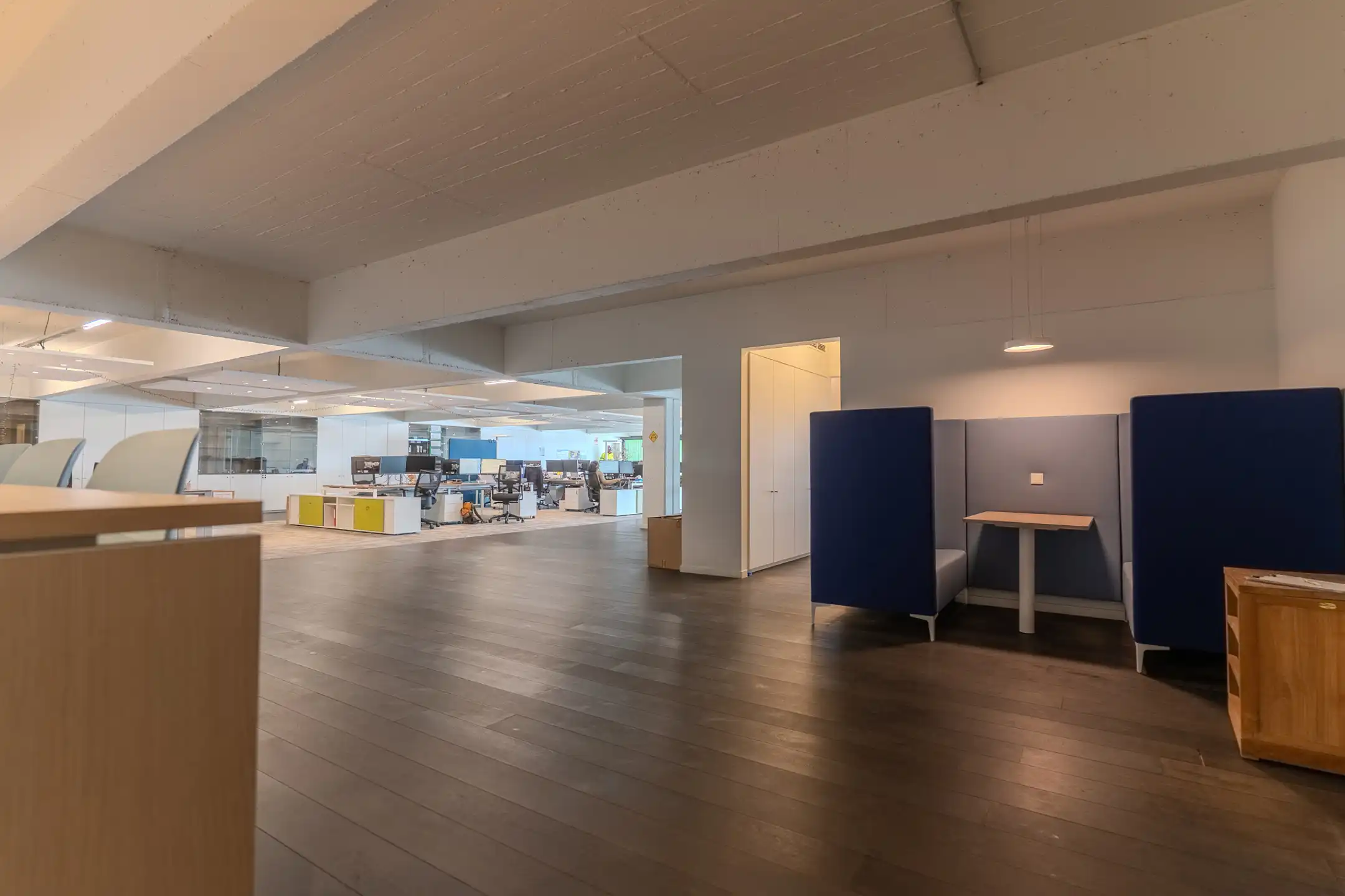 Te Huur Kantoor te Antwerpen - Vlakbij Metropolis foto 4