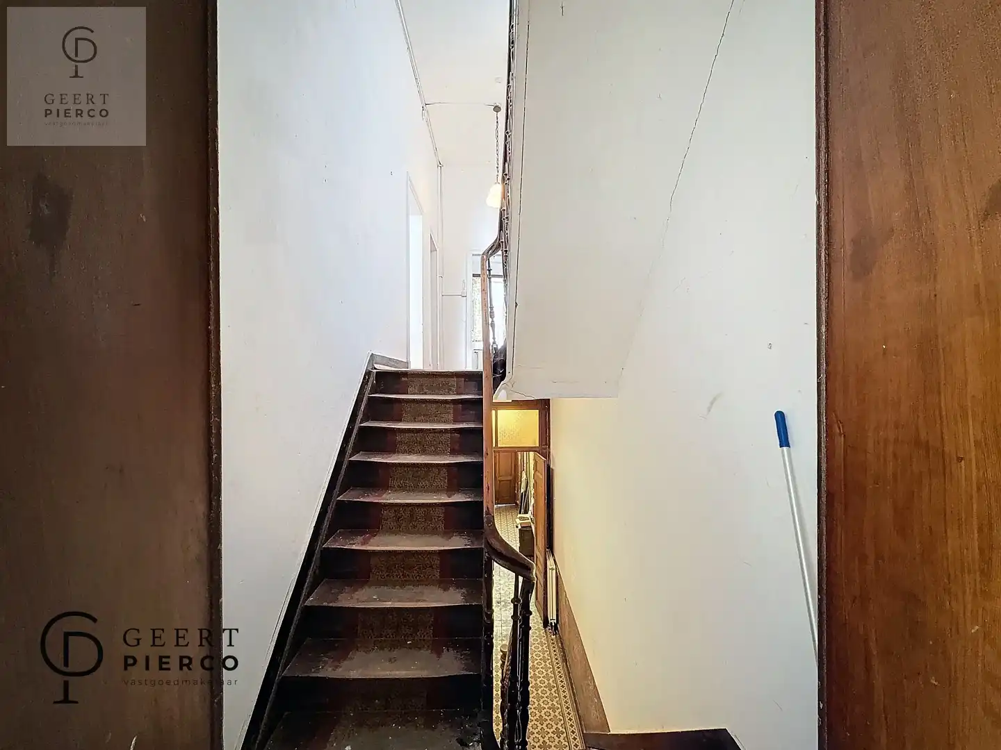 Stijlvol en ruim pand met unieke mogelijkheden in de Stationsstraat foto 10