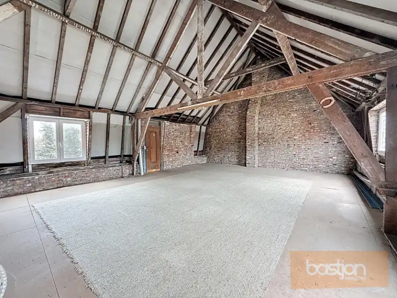 Te renoveren woning met tal van mogelijkheden in hartje Marke foto 19