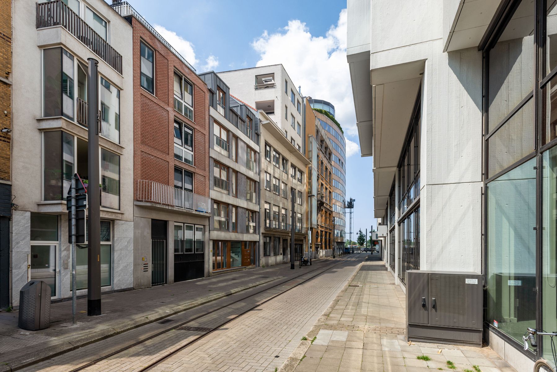 Stijlvol appartement met 30 m² terras en veel berging foto 20