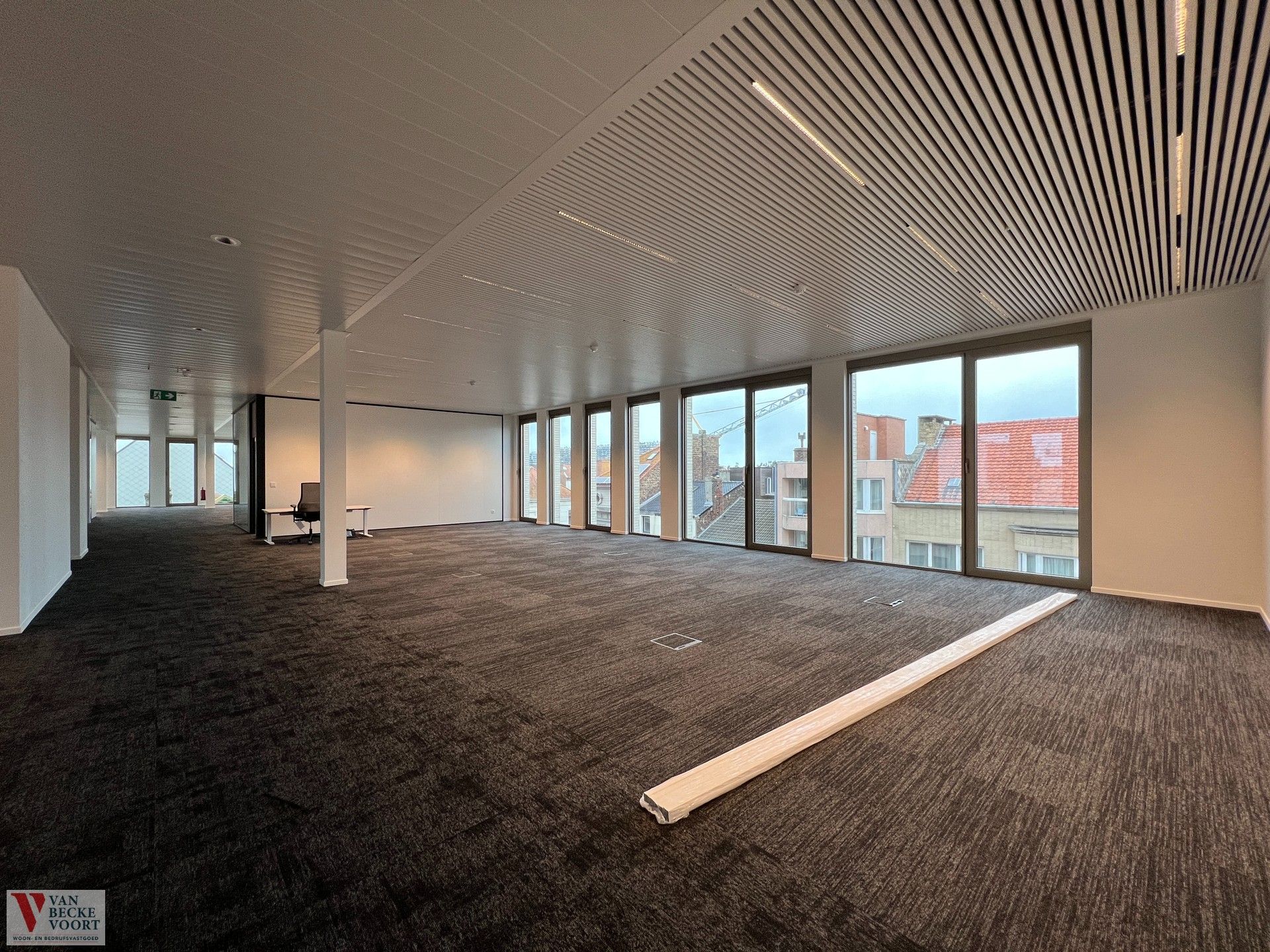 Kantoorruimte 310m² in nieuwbouwresidentie foto 8