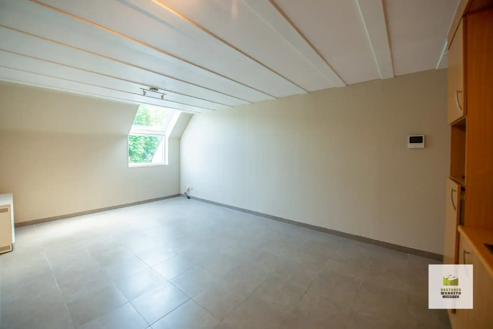 Opbrengsteigendom te koop te Torhout: netto rendement 4,5%! foto 7