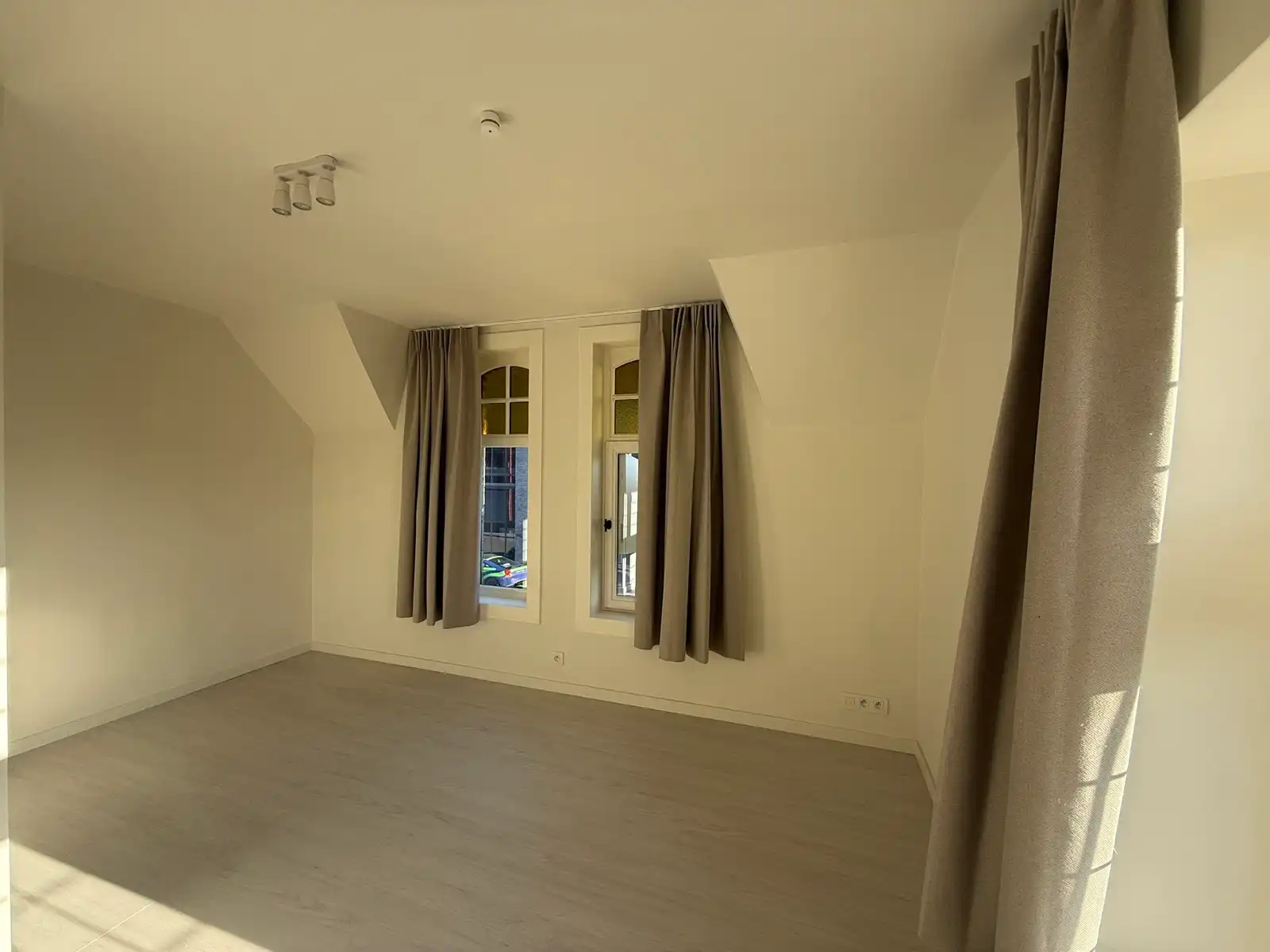 Karaktervol, volledig instapklaar appartement foto 13