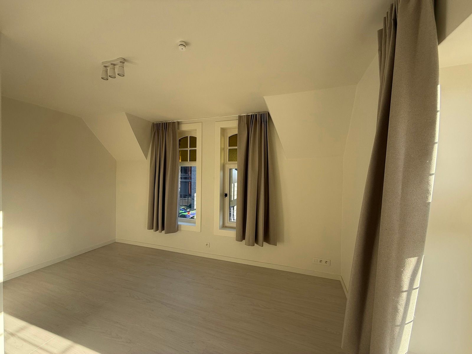 Karaktervol, volledig instapklaar appartement foto 13