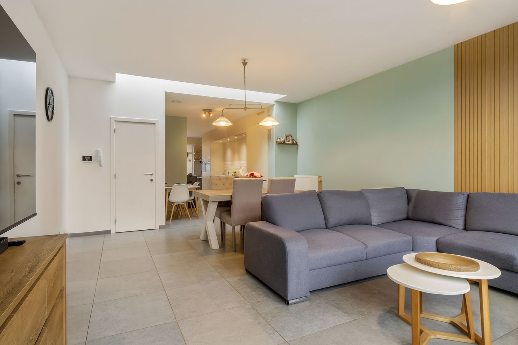 Instapklare woning op toplocatie te Sint-Andries! foto 4