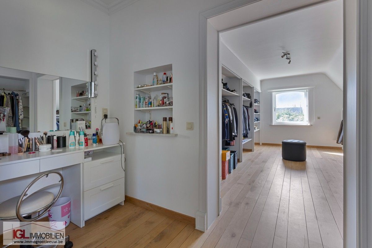 Uitzonderlijk landhuis te Vlieringenpark te koop foto 27