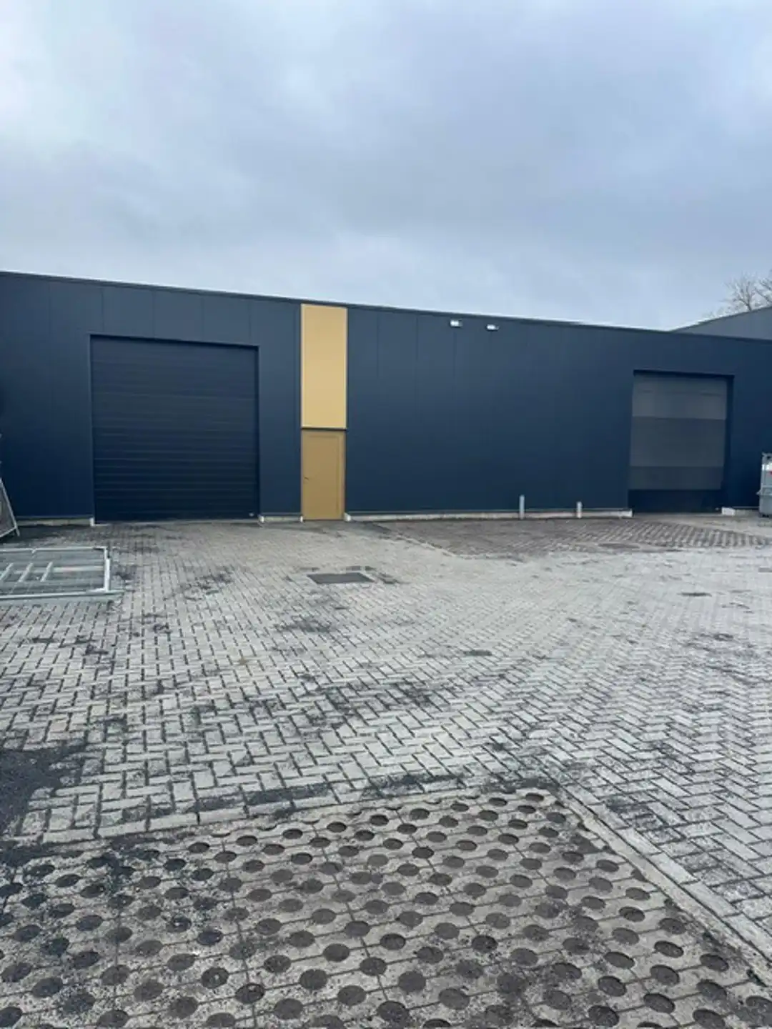 Bedrijfsvastgoed te koop foto 3