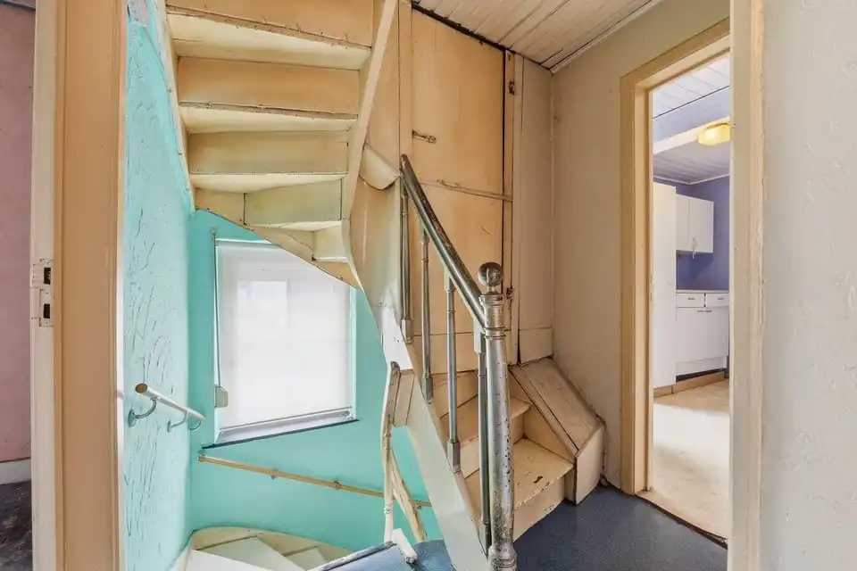 RUIM TE RENOVEREN PAND MET UITZONDERLIJK POTENTIEEL IN RIEMST foto 16