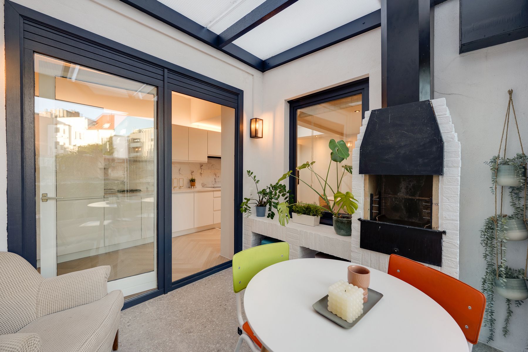 Stijlvolle duplex met garage in verborgen oase op 't Zuid foto 4