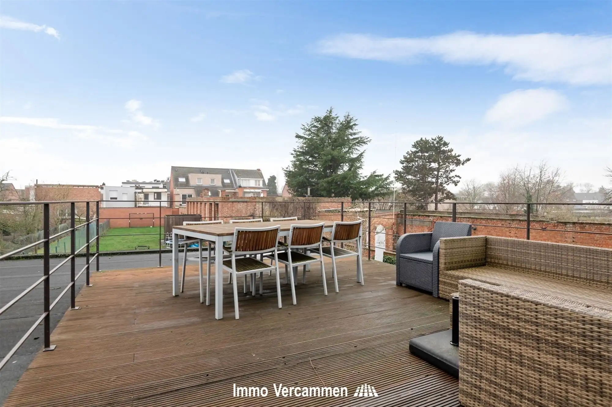 Verrassend ruim duplexappartement te Duffel foto 9