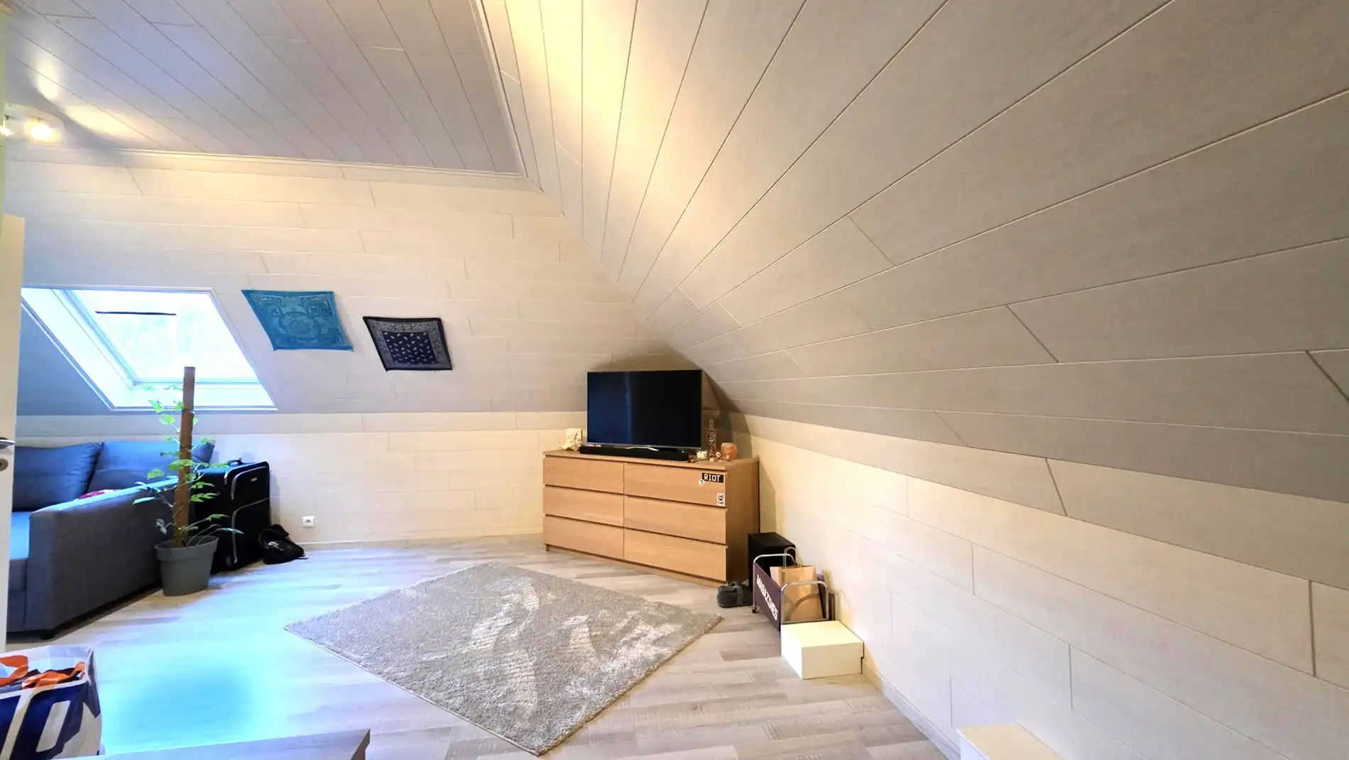 EPC A woning met 4 slpk, tuin en carport foto 17