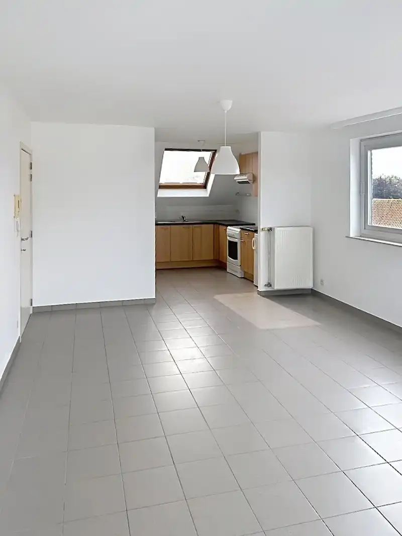 2 slaapkamer appartement met garage in hartje Oedelem foto 3