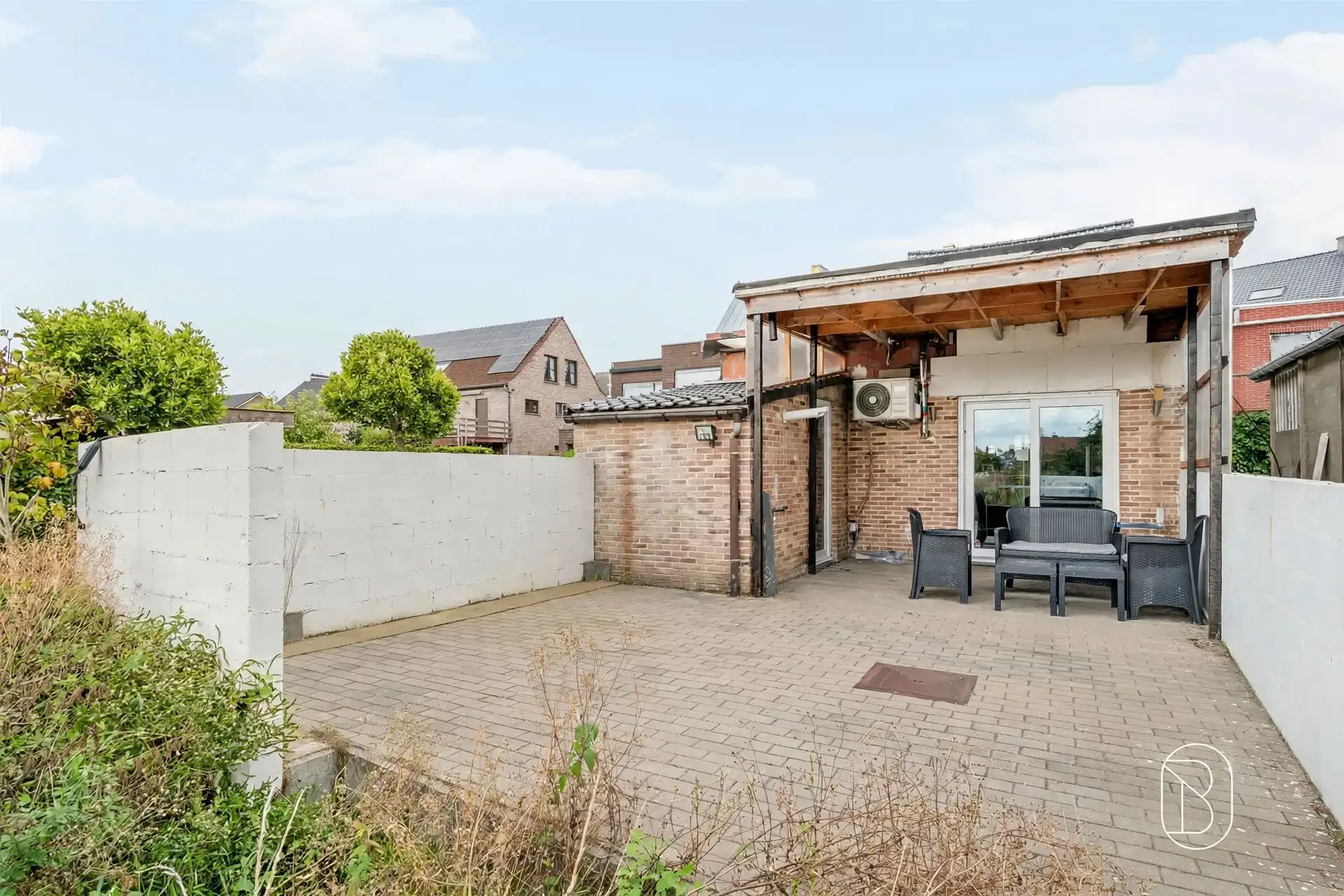 Rustig gelegen woning met aangename tuin foto 3