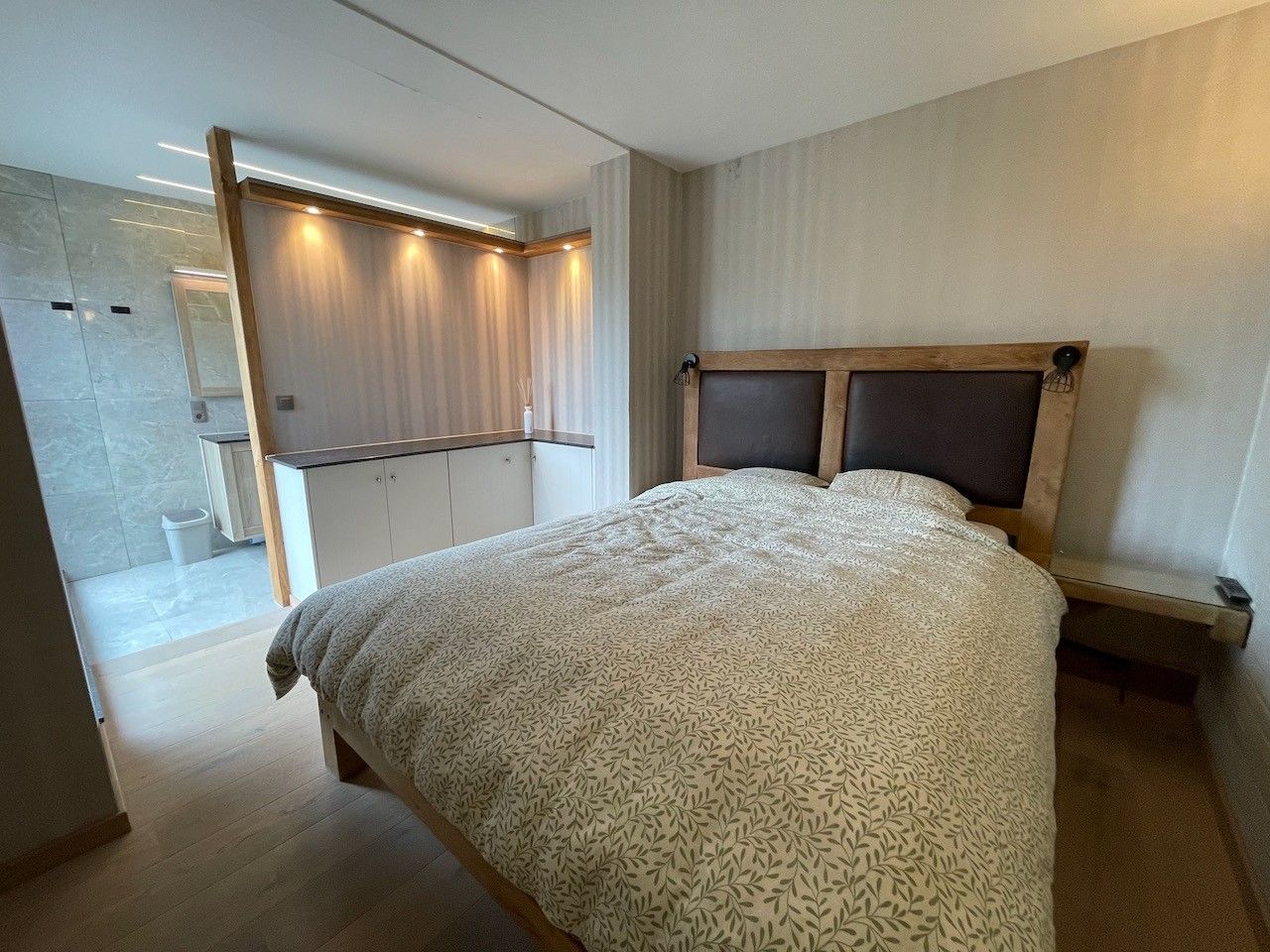 Genk, Huiskensweier 35: Ruime woning met magazijn, kantoorruimte, ruime garage, opslagplaats, 3 slaapkamers, 2 badkamers,... op 53a62ca vlot bereikbaar vlakbij Natuurgebied "De Maten". foto 18