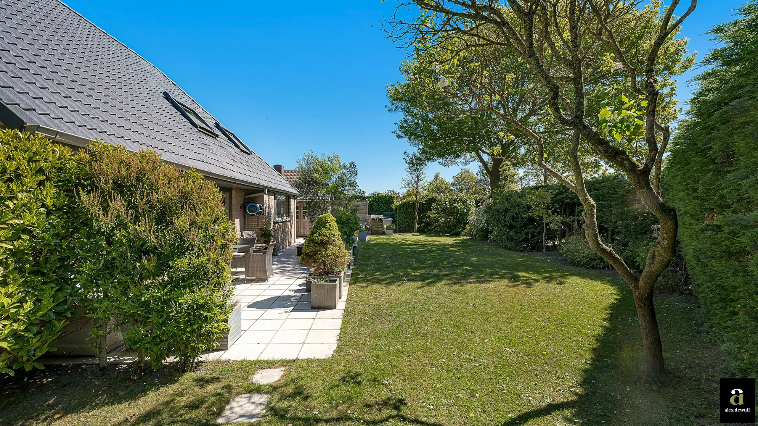 Alleenstaande villa op zonnig hoekperceel [Asterstraat]. foto 16