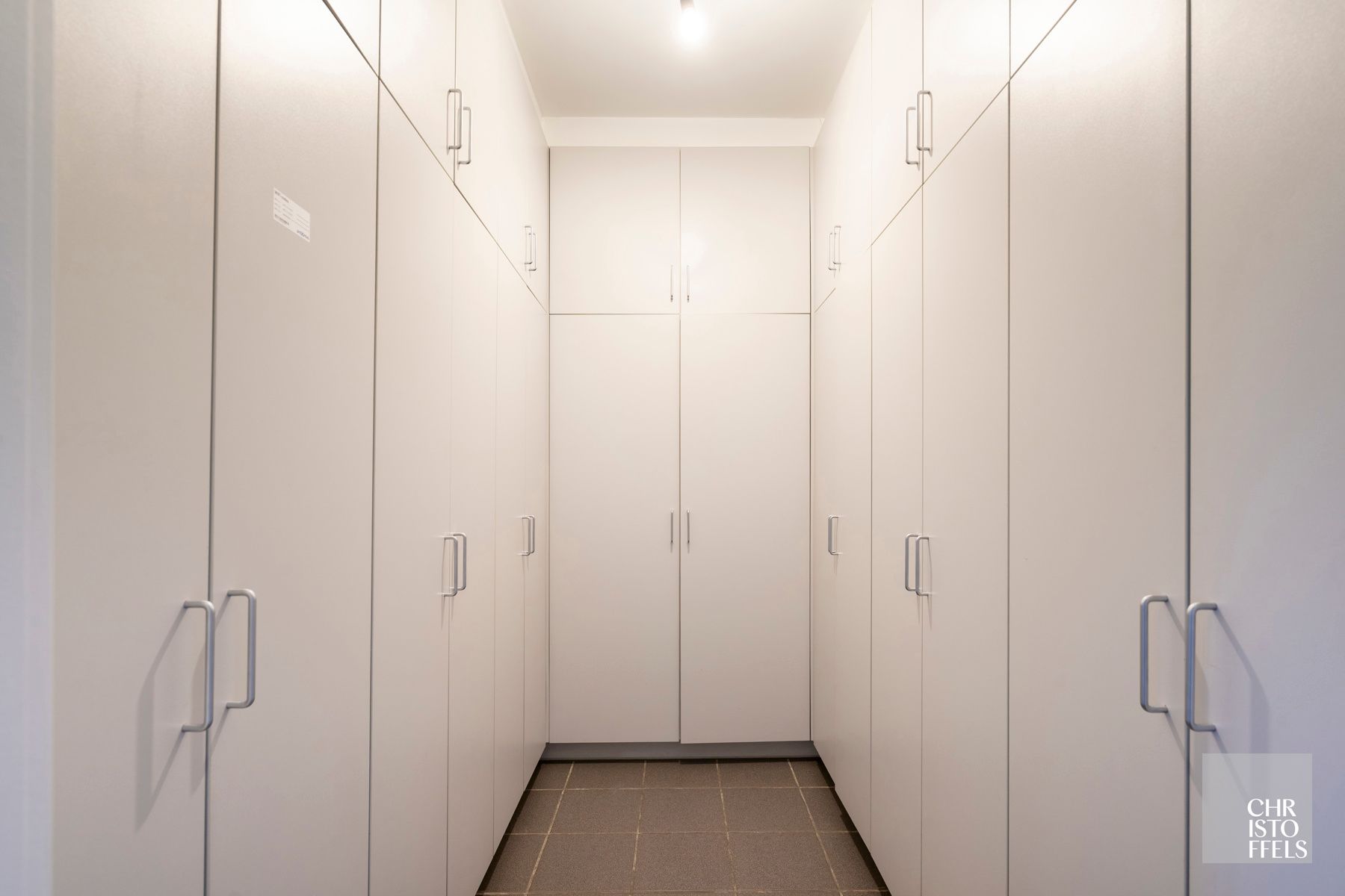 Tijdloze elegantie achter een authentieke gevel – volledig gerenoveerde woning van 303m² foto 21