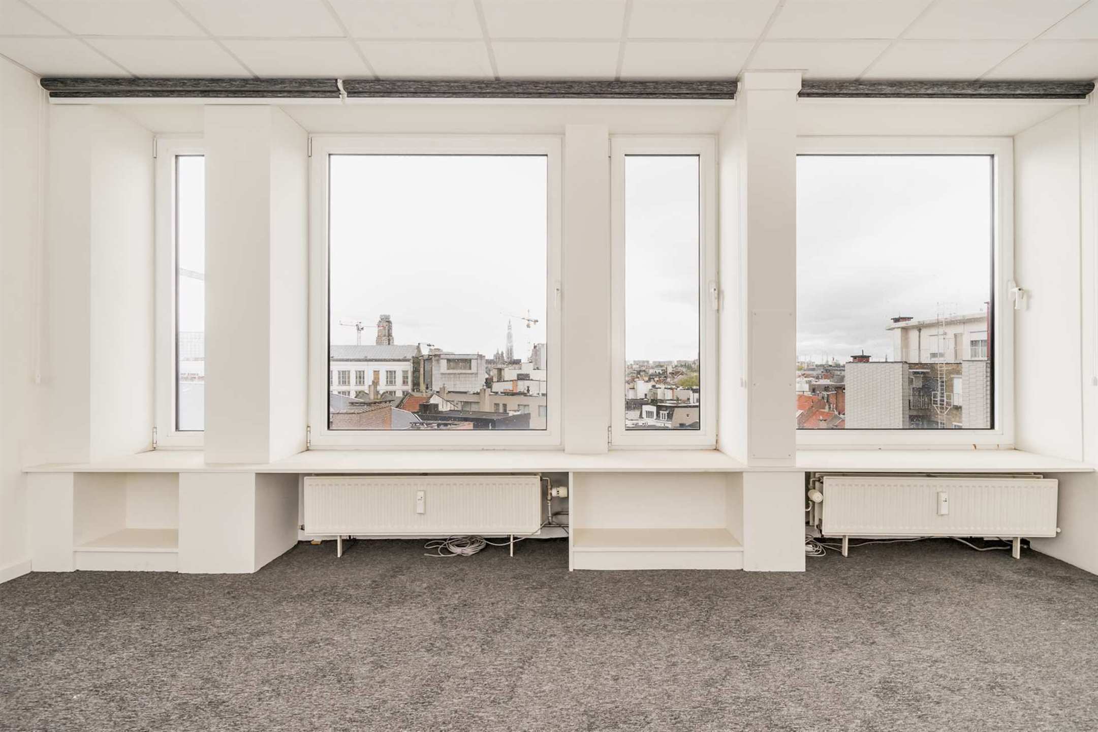 Ruim kantoor met 5 units nabij Centraal Station foto 10